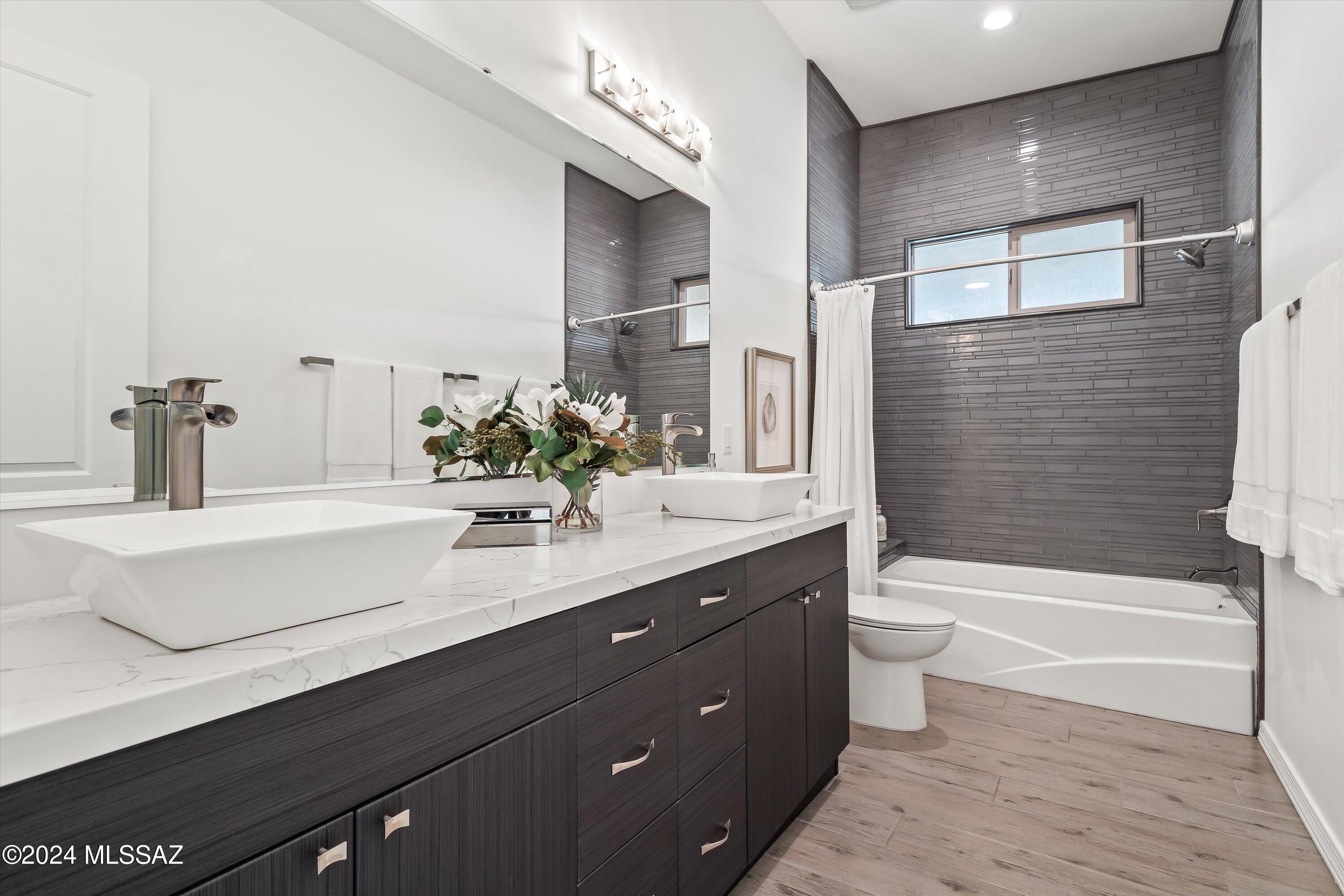 River House Canyon Estates (1-17) - Residential