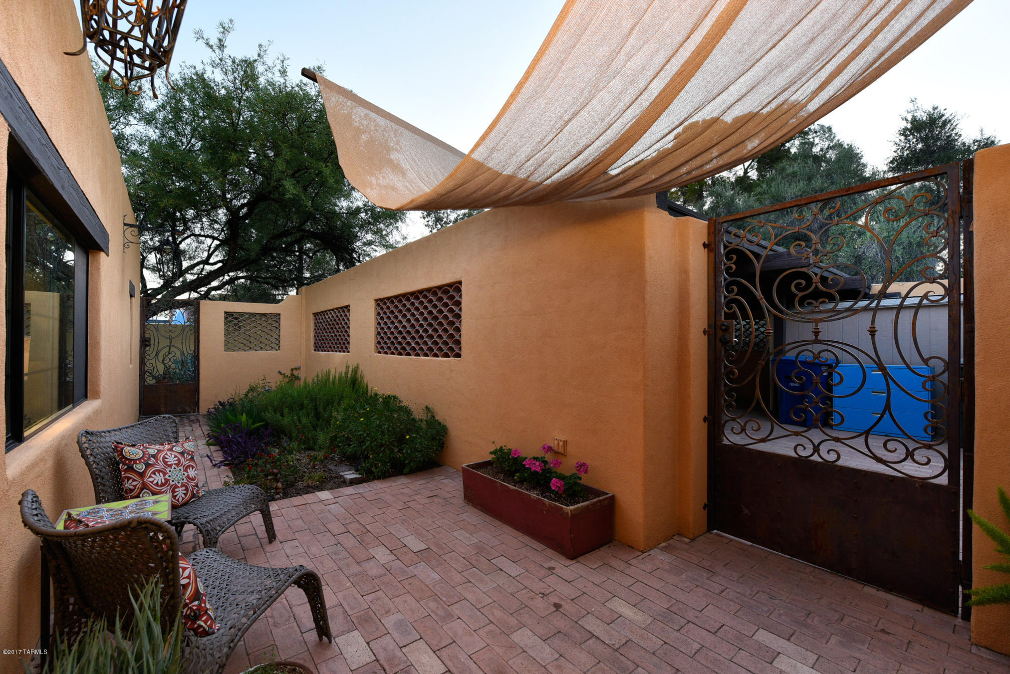 Colonia Solana - Residential
