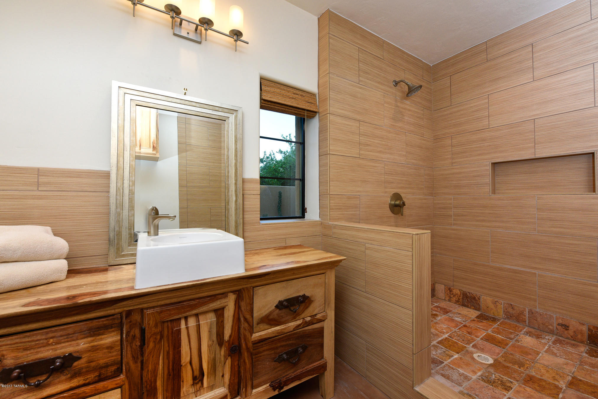 Colonia Solana - Residential