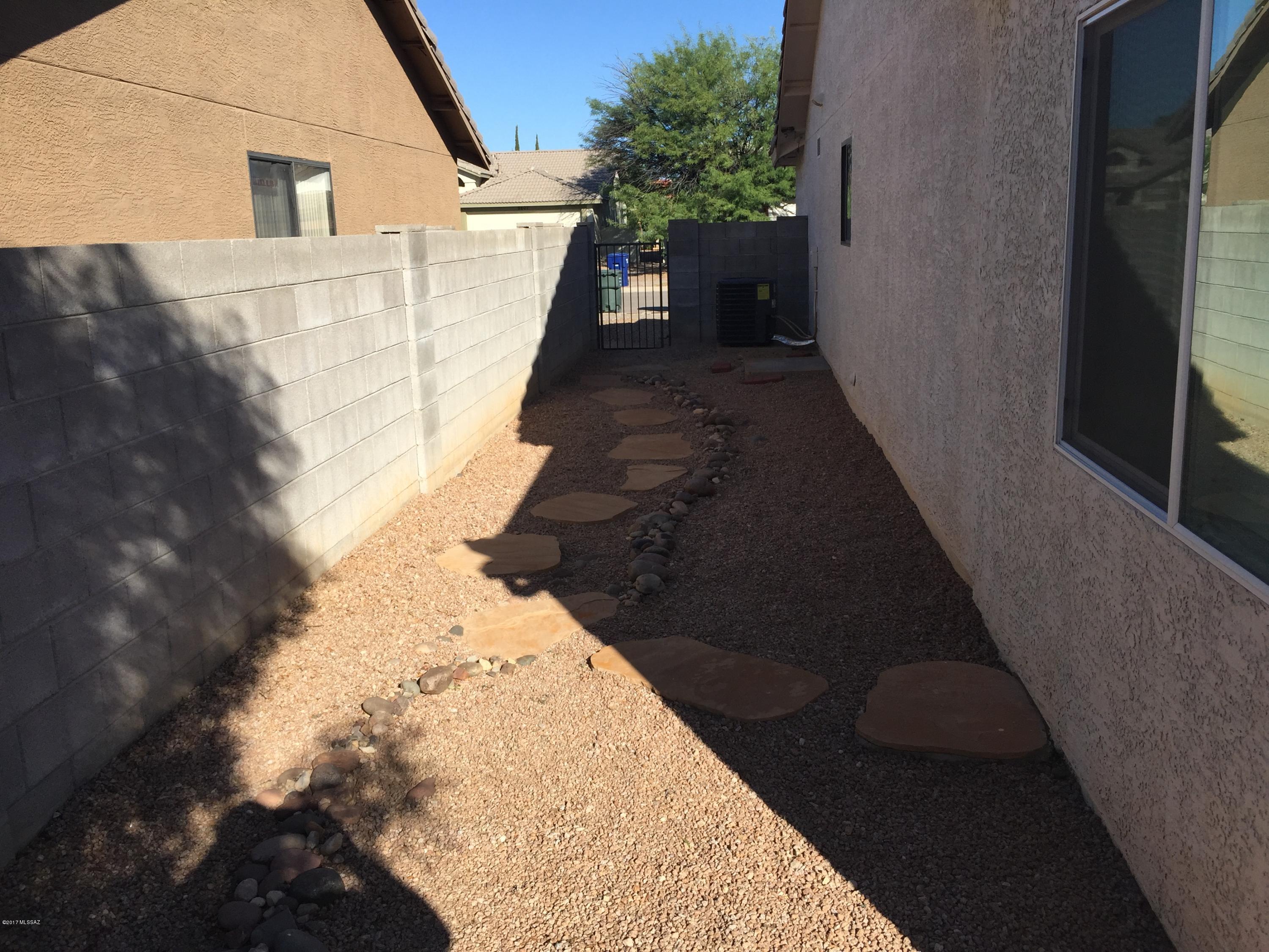 Elliott Homes At Rita Ranch (1-521) - Residential Lease