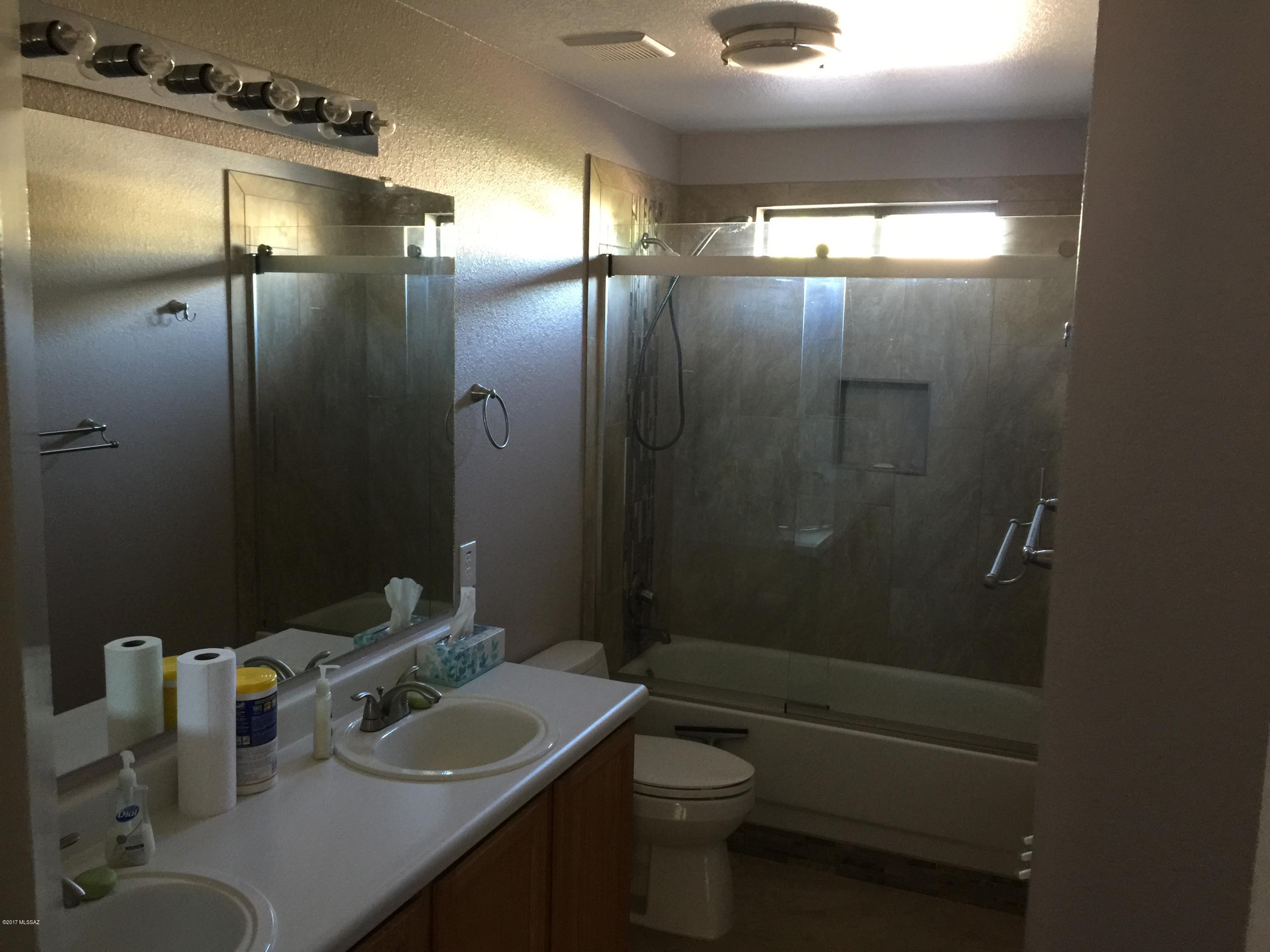 Elliott Homes At Rita Ranch (1-521) - Residential Lease