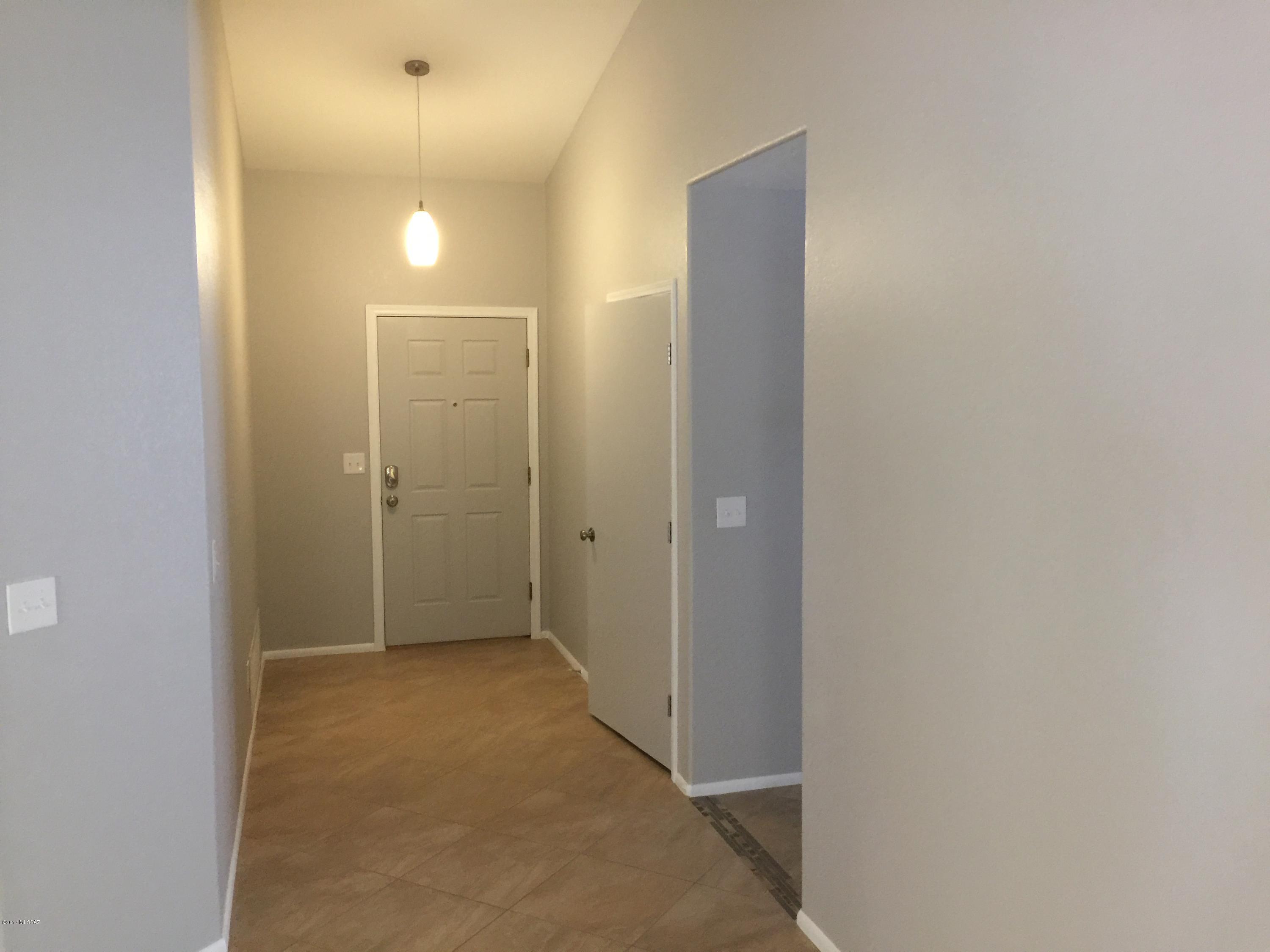 Elliott Homes At Rita Ranch (1-521) - Residential Lease