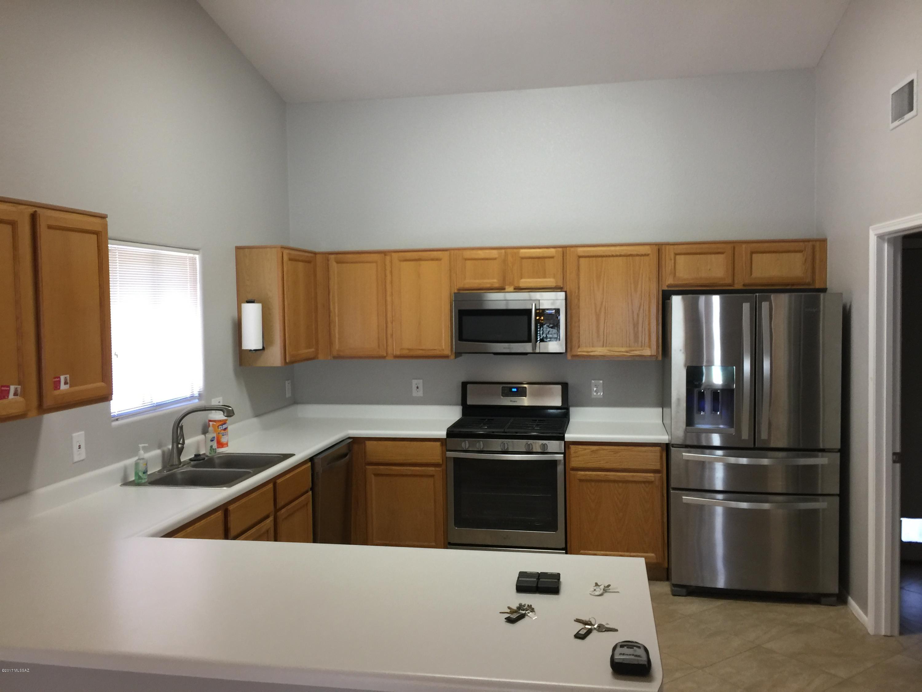 Elliott Homes At Rita Ranch (1-521) - Residential Lease