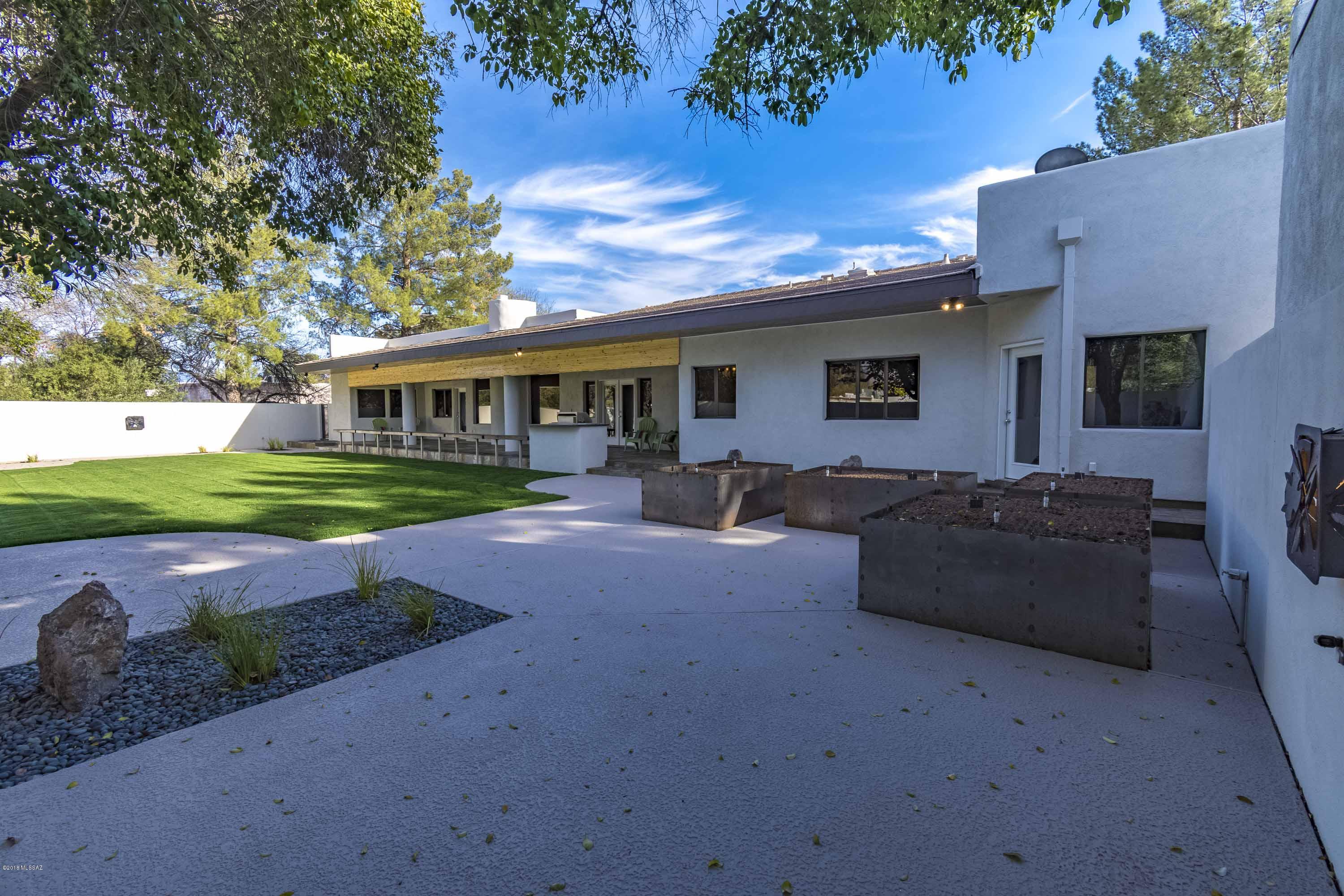 Country Club Estates NO. 3 (1-25) - Residential