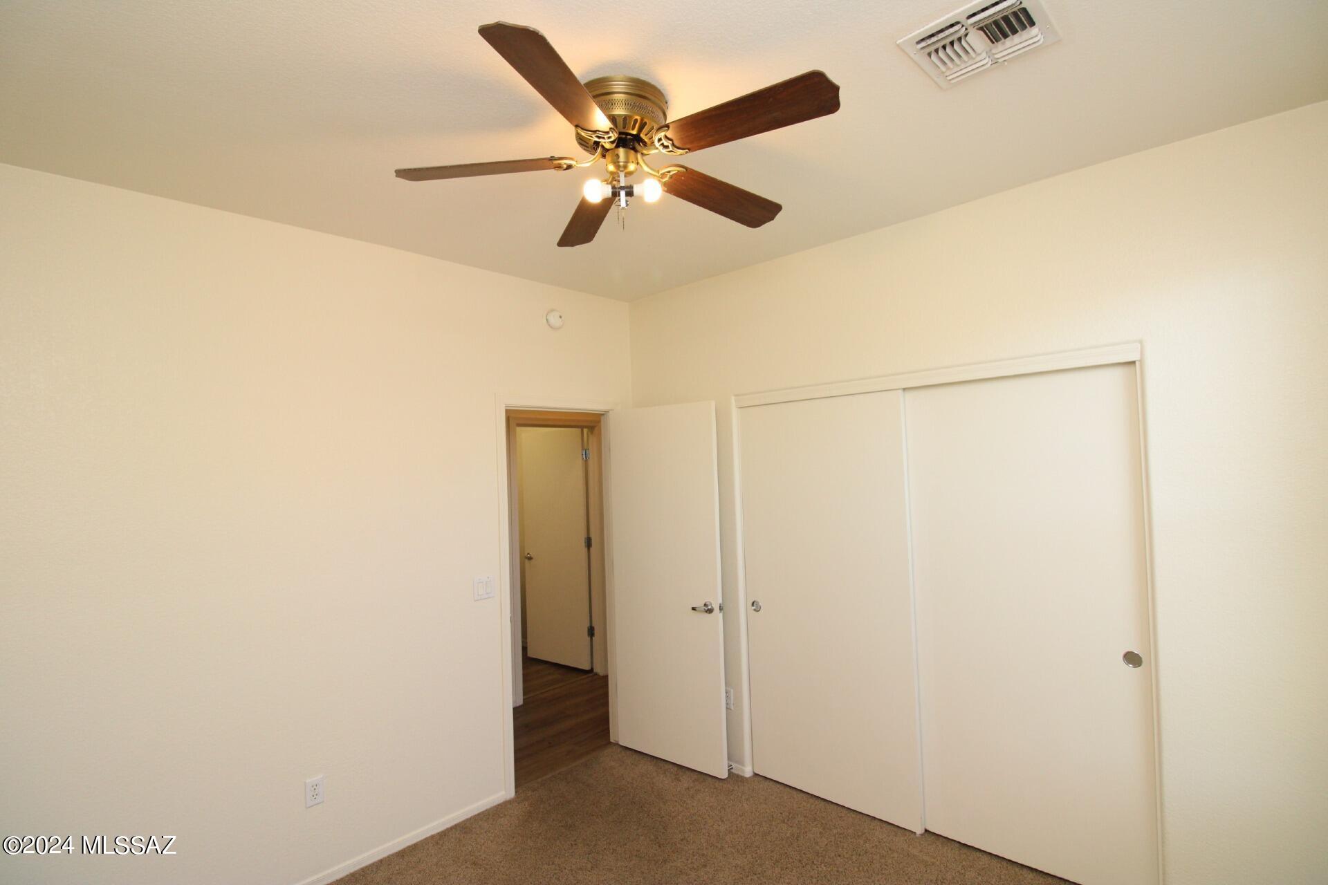 Presidio Del Cielo (1-425) - Residential Lease