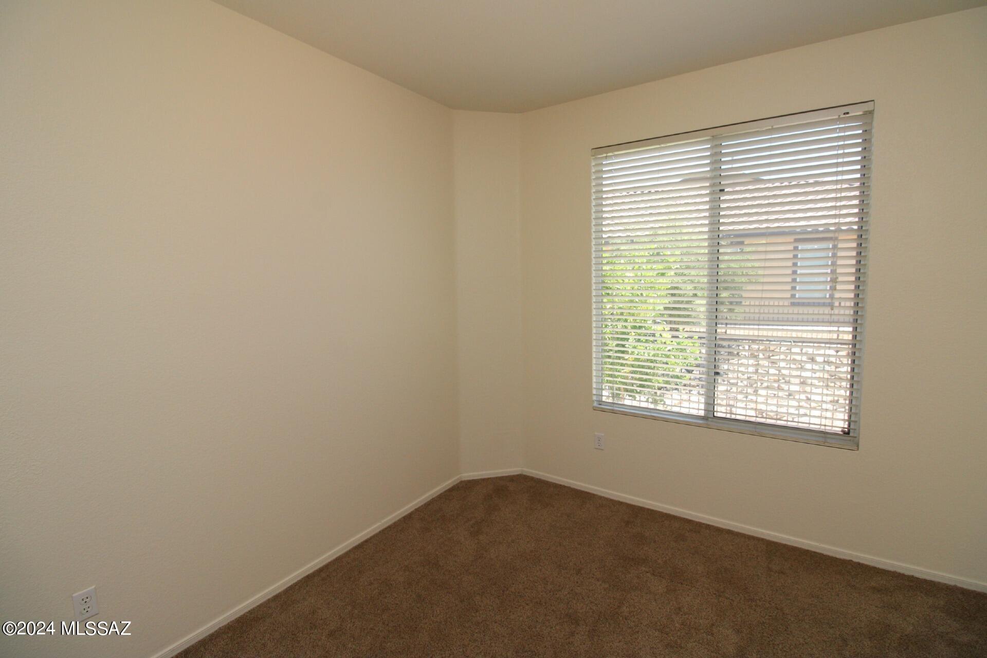 Presidio Del Cielo (1-425) - Residential Lease