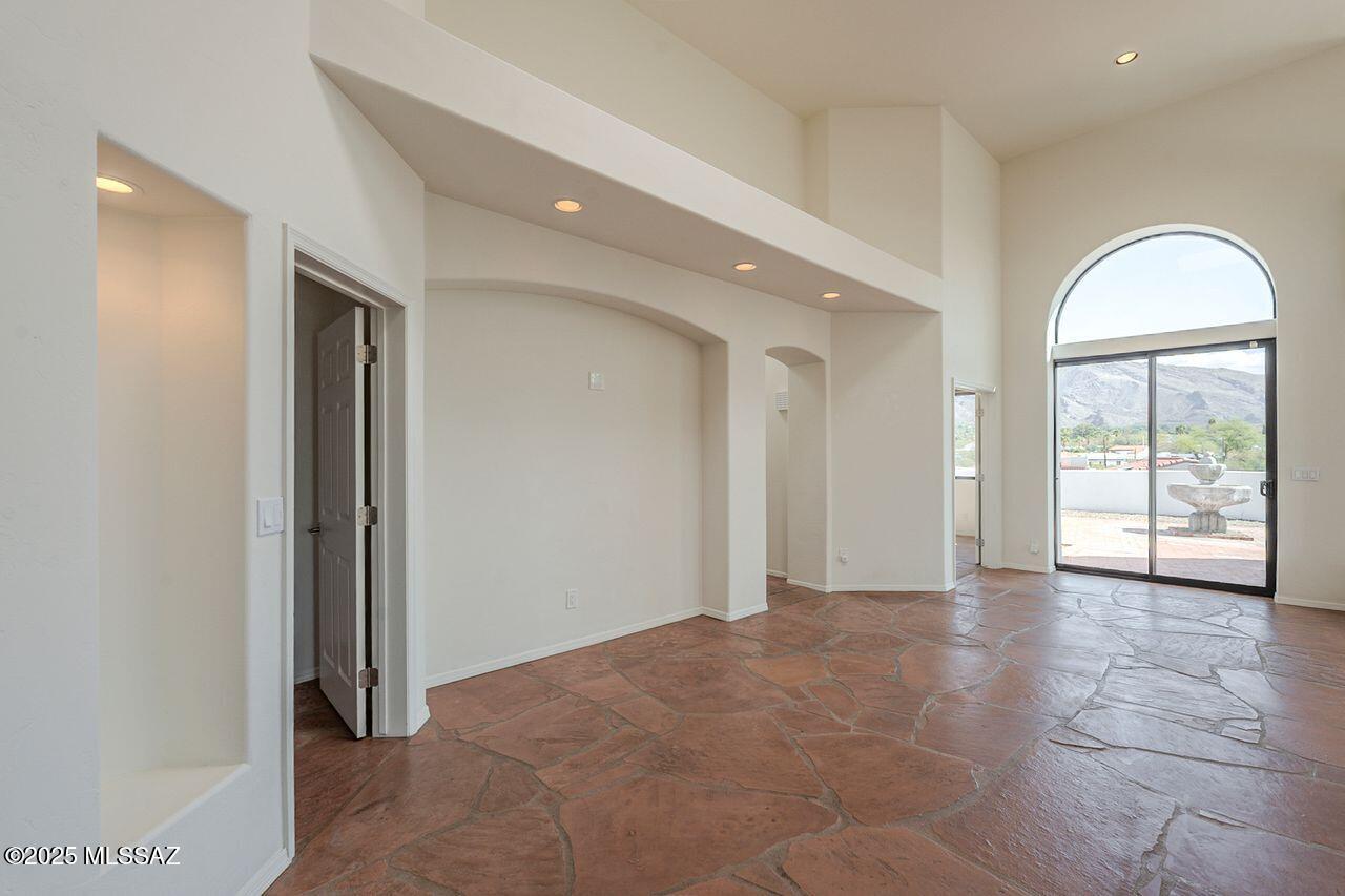 Kachina Hill (1-138) - Residential