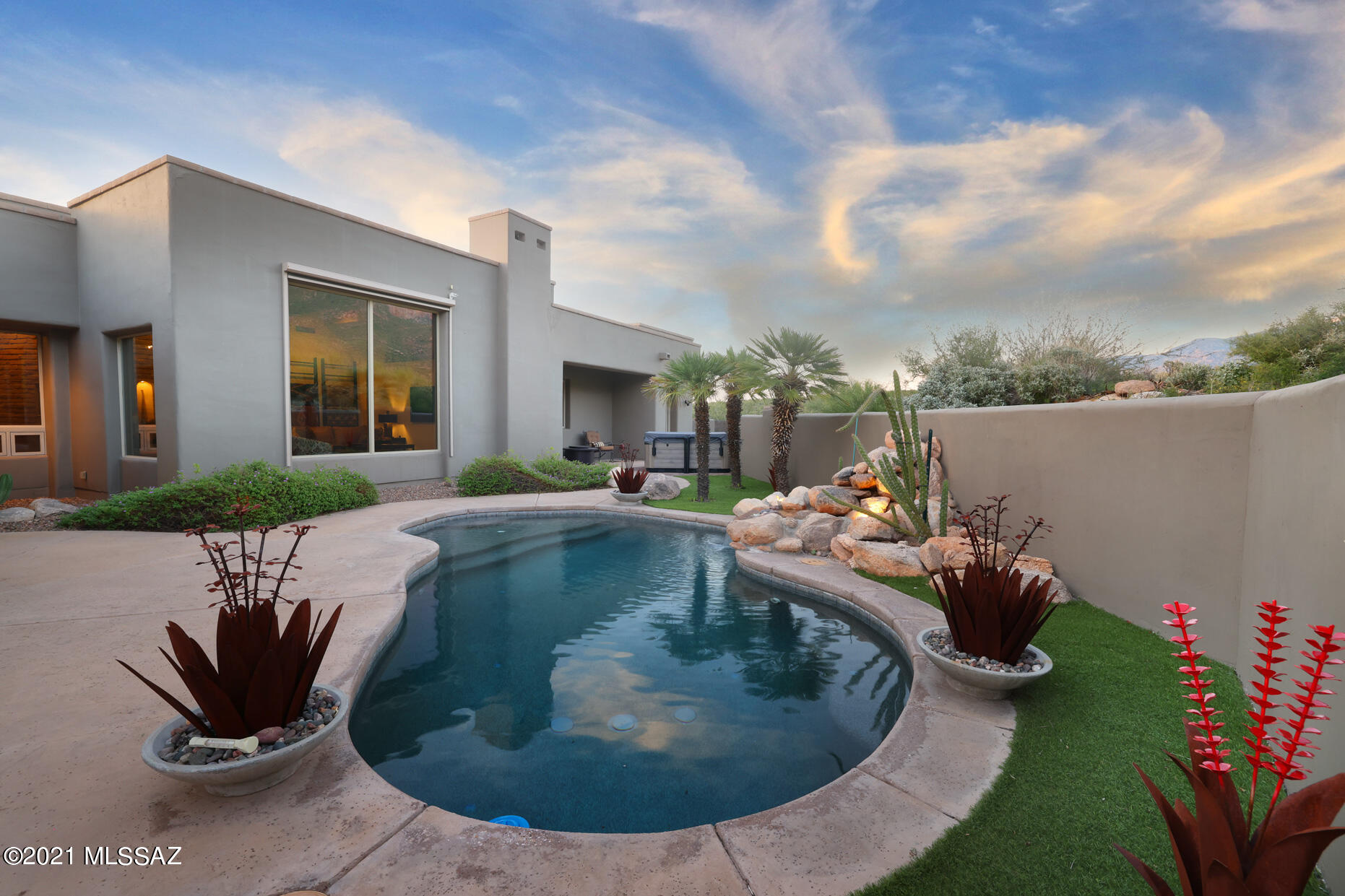 La Reserve (1-24) - Residential