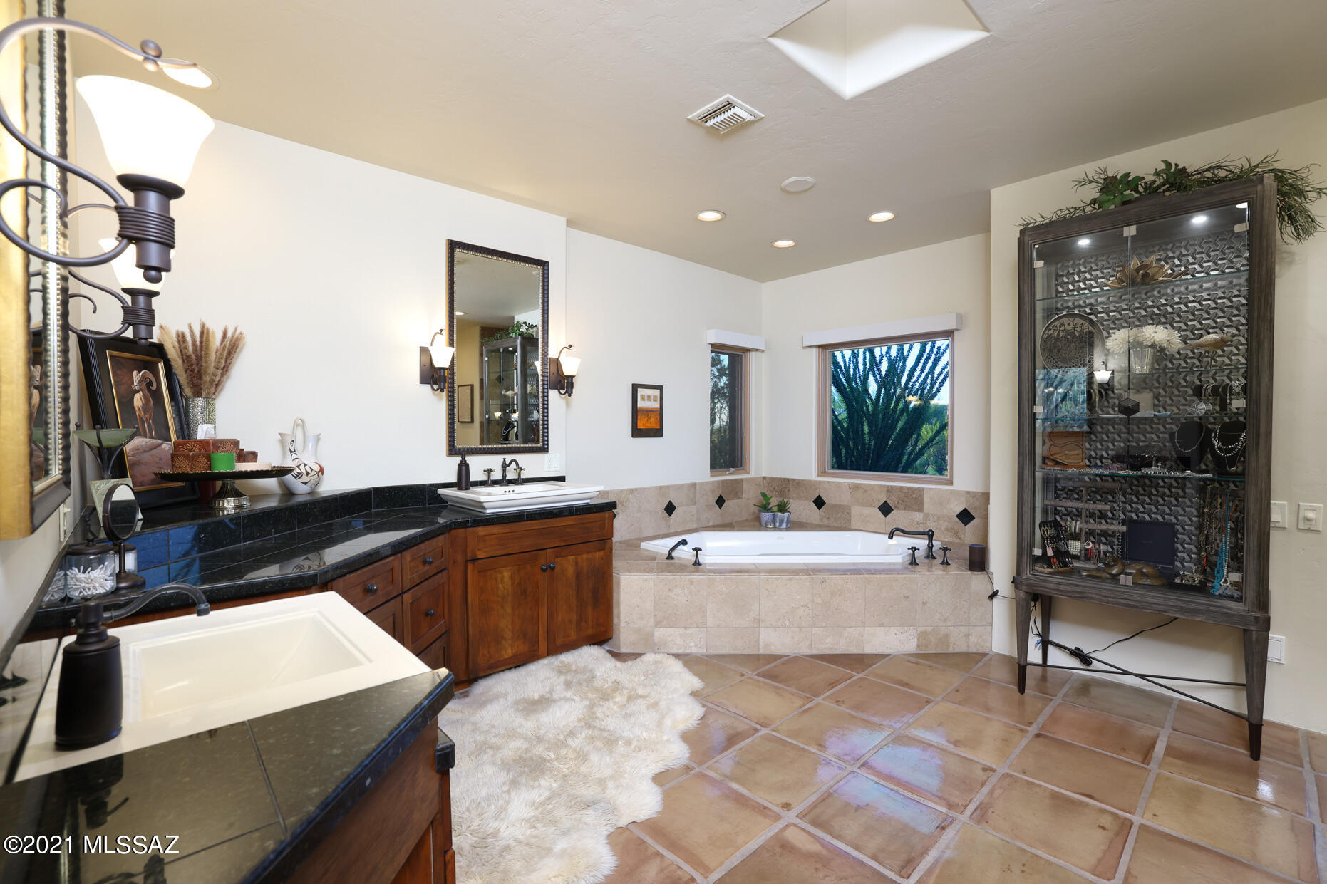 La Reserve (1-24) - Residential