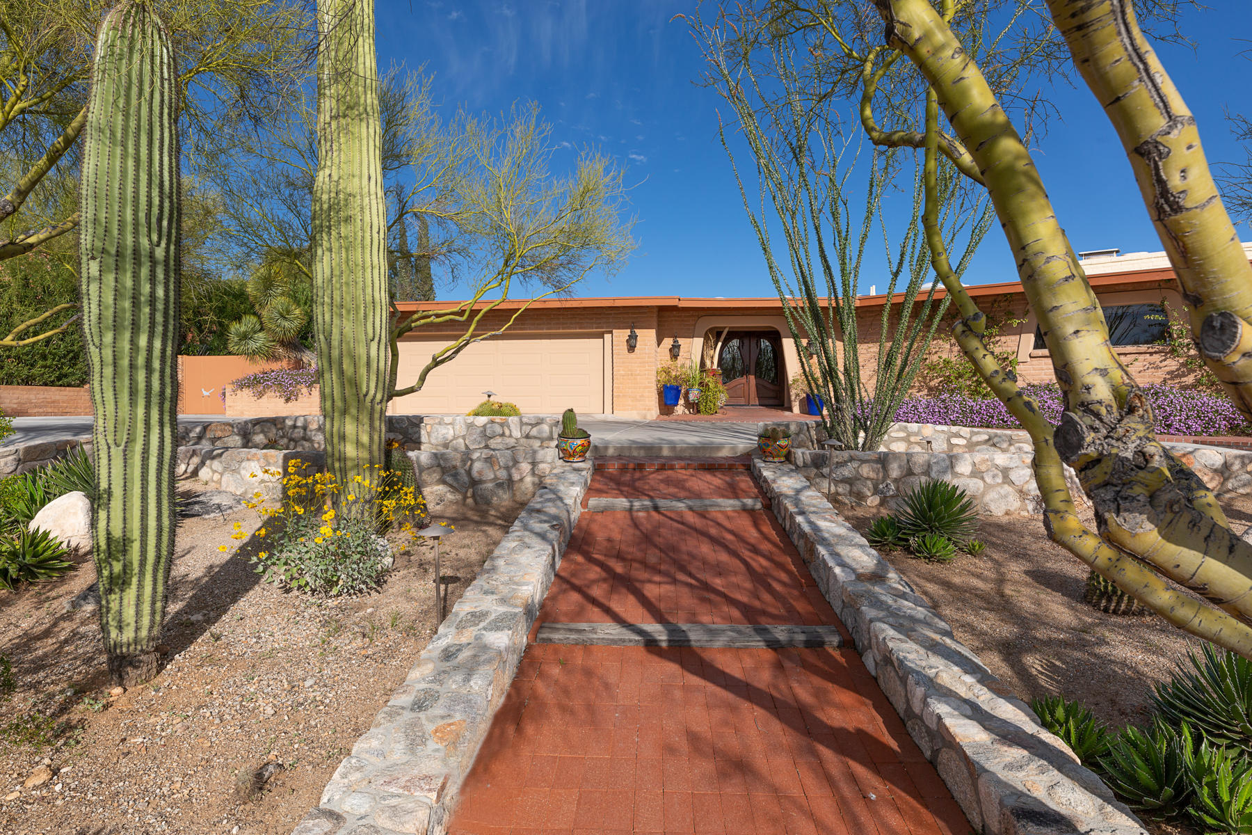 Santa Catalina Estates NO. 4 (1-180) - Residential