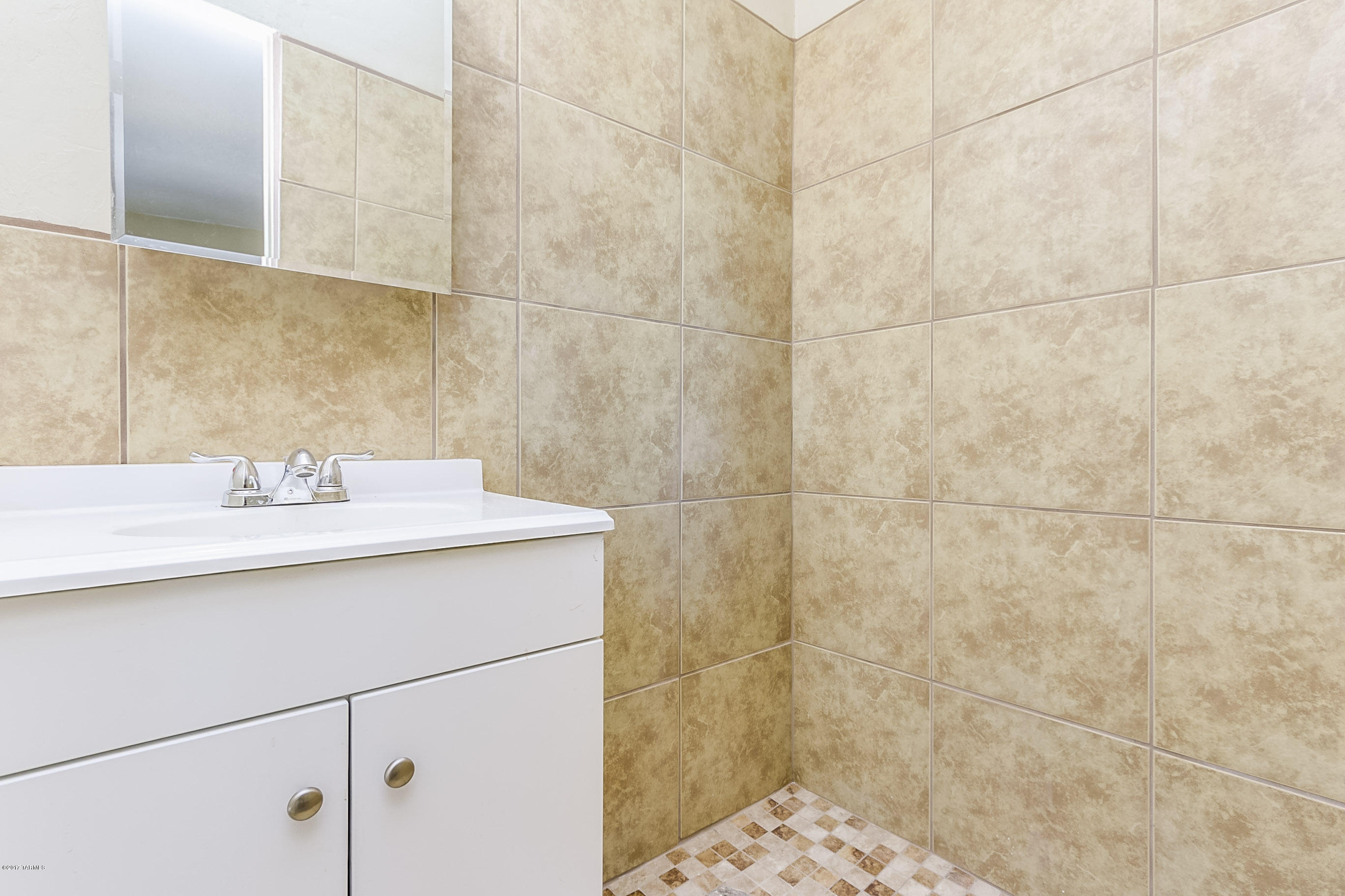 Flowing Wells Homes - Residential