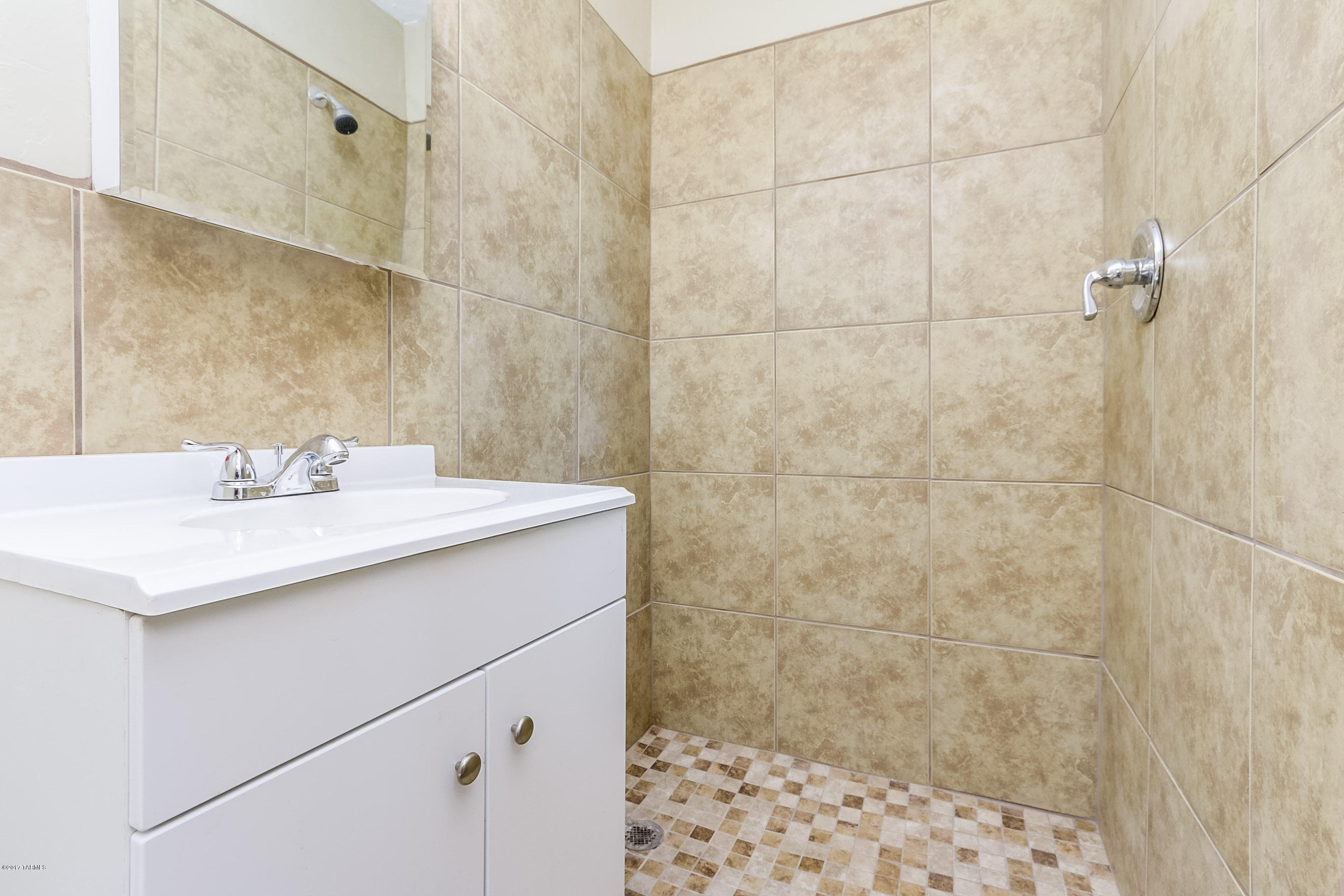 Flowing Wells Homes - Residential