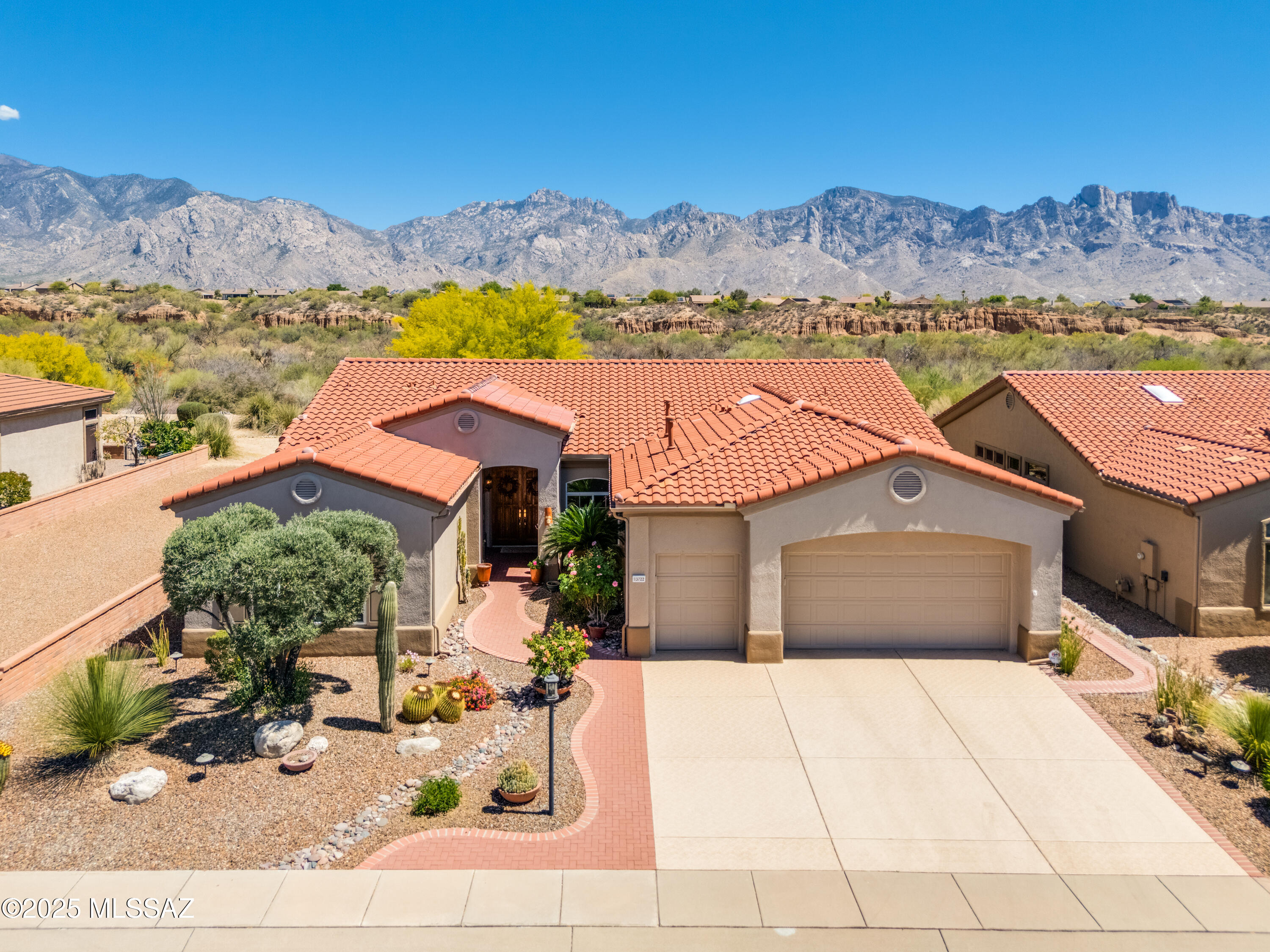 Incredible Views from this 3 Bd/3BA+den (2665sqft) Carrington Model located in Sun City Oro Valley. As you step inside you will immediately be greeted with large view windows showcasing breathtaking Catalina Mountains.  Newer HVAC and Roof. The Gourmet kitchen hosts double wall ovens, upgraded cabinetry, granite countertops, and breakfast bar. Luxurious Owner's suite boasts bay windows, private patio access and spa like bath with soaking tub, walk-in shower and closet. Front guest room is ensuite to allow for complete privacy.  Additional guest room has murphy bed. Den/Office with gorgeous built-in wall unit. Retreat outside to covered patio, water features, built-in spa and BBQ all to capture those stunning mountain views. This home comes turn-key, all belongings convey