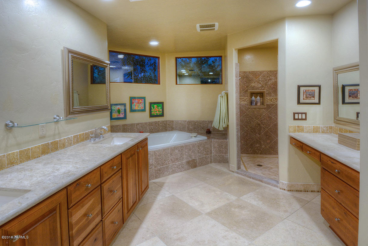 Enclave At Pima Canyon (The) - Residential