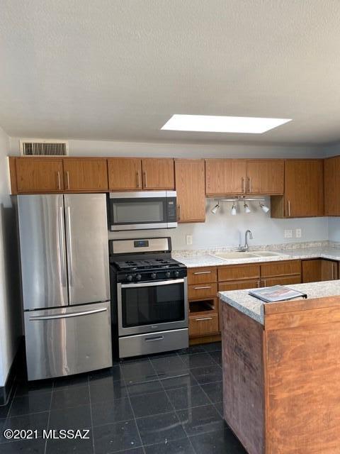 Twin Lakes (1-148) - Residential