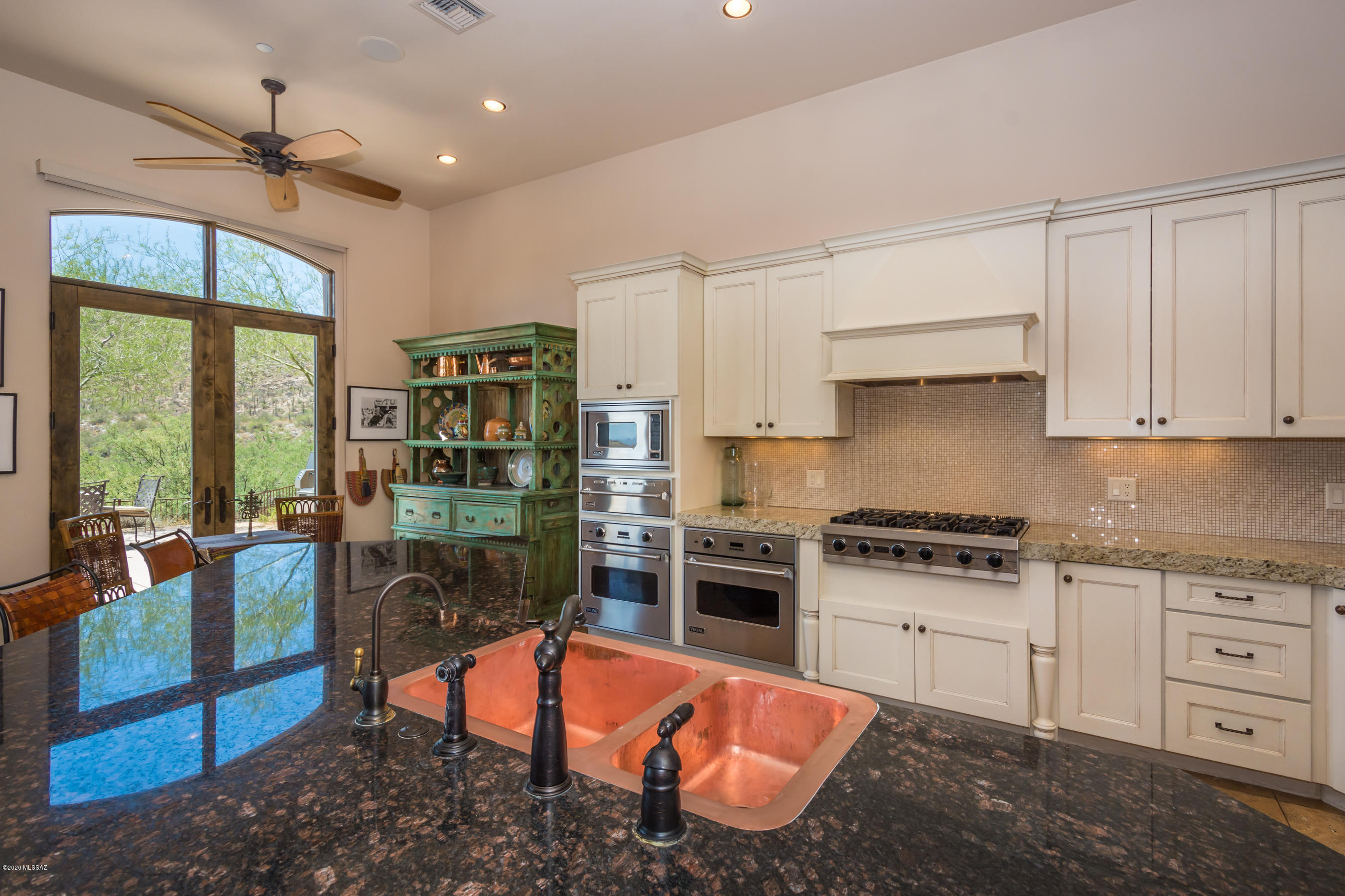 Stone Canyon III - Residential