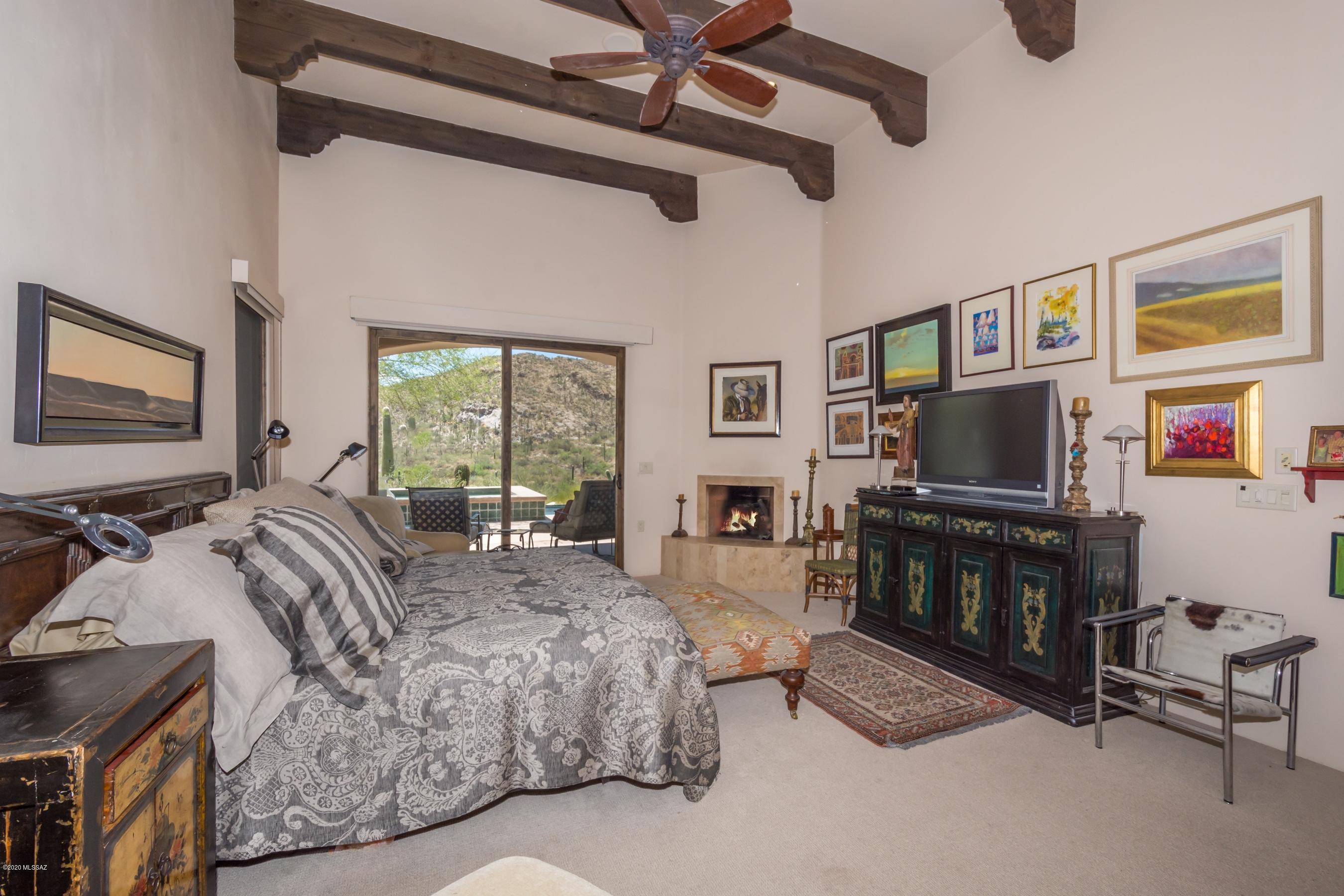 Stone Canyon III - Residential