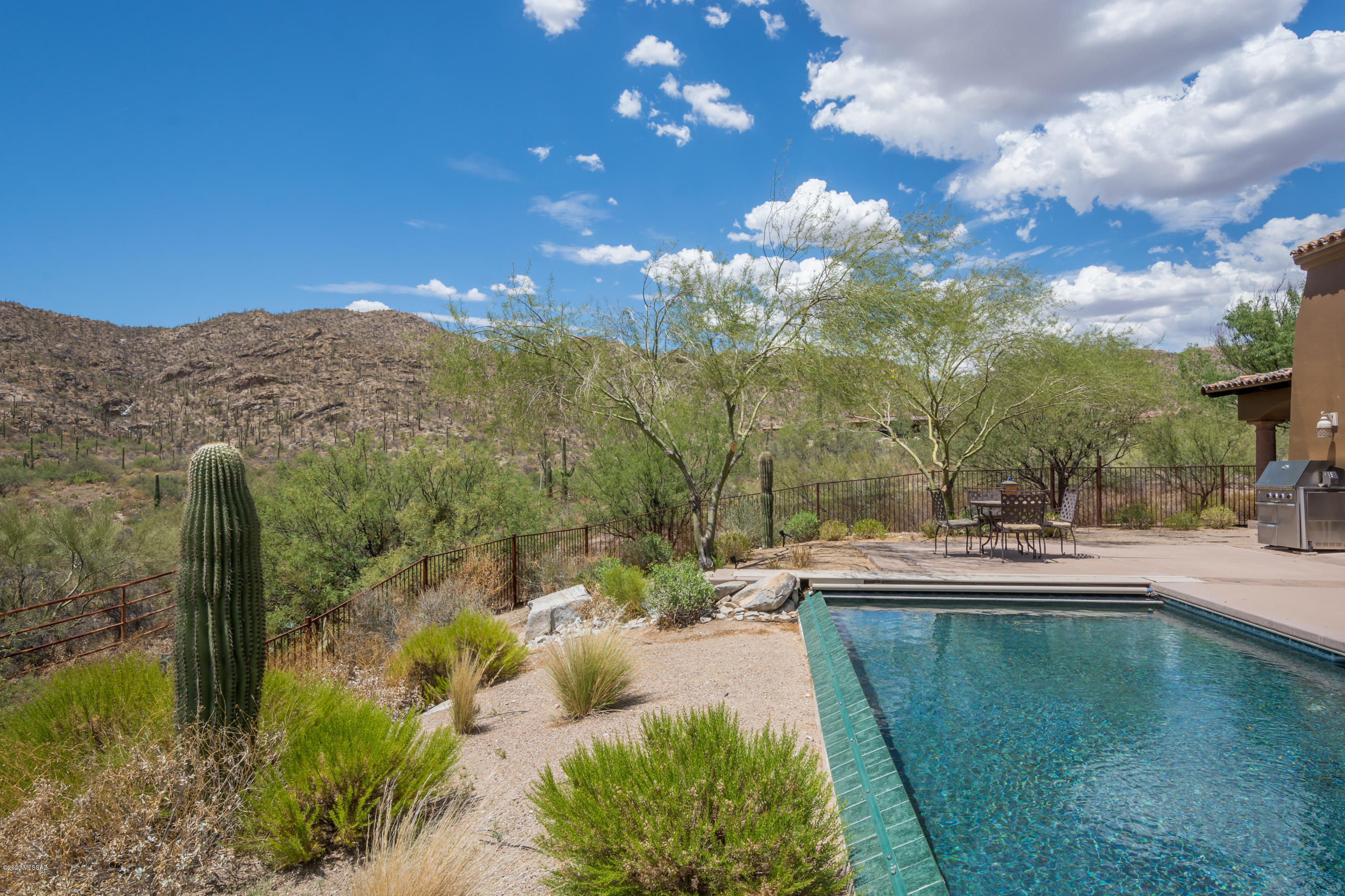 Stone Canyon III - Residential