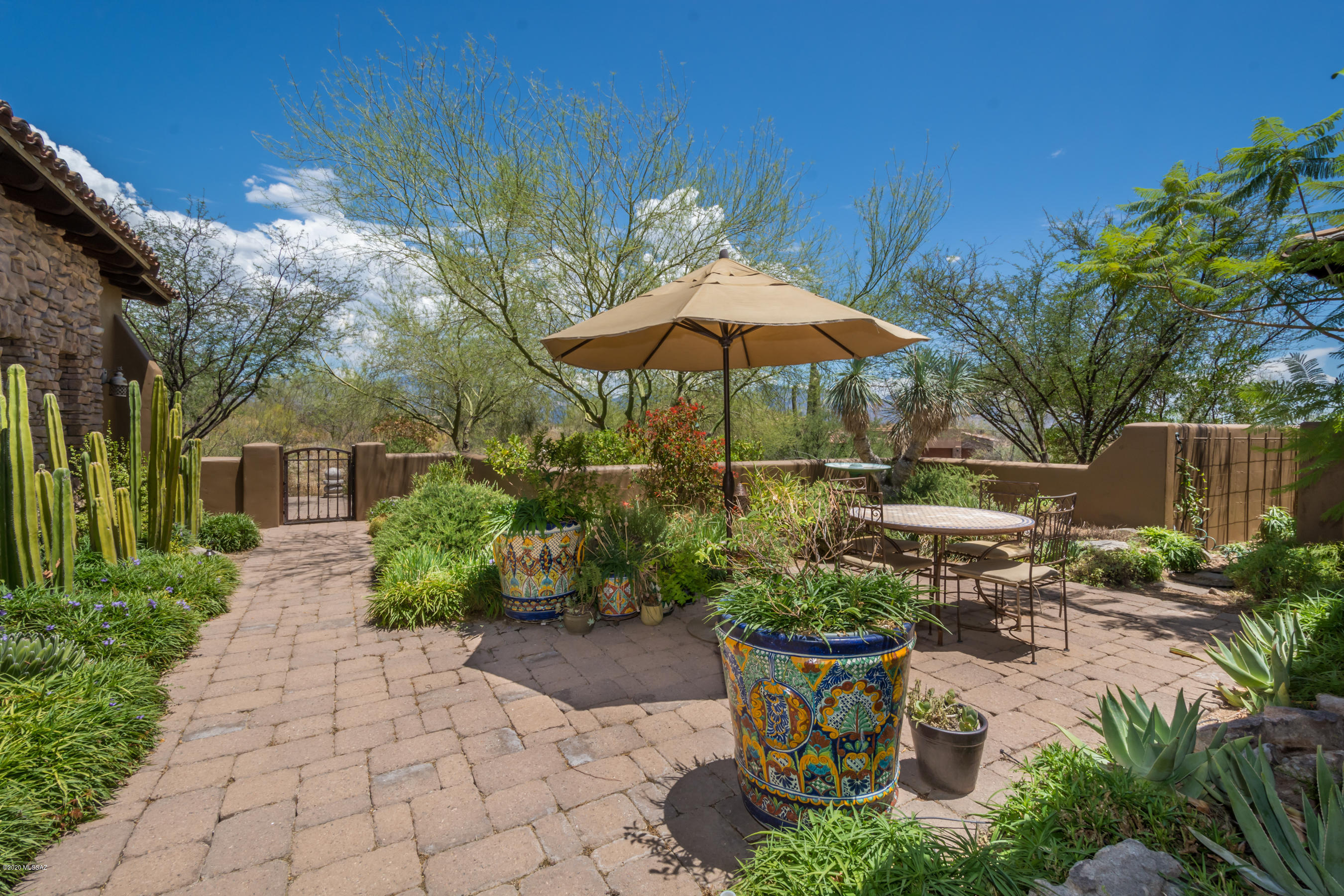 Stone Canyon III - Residential