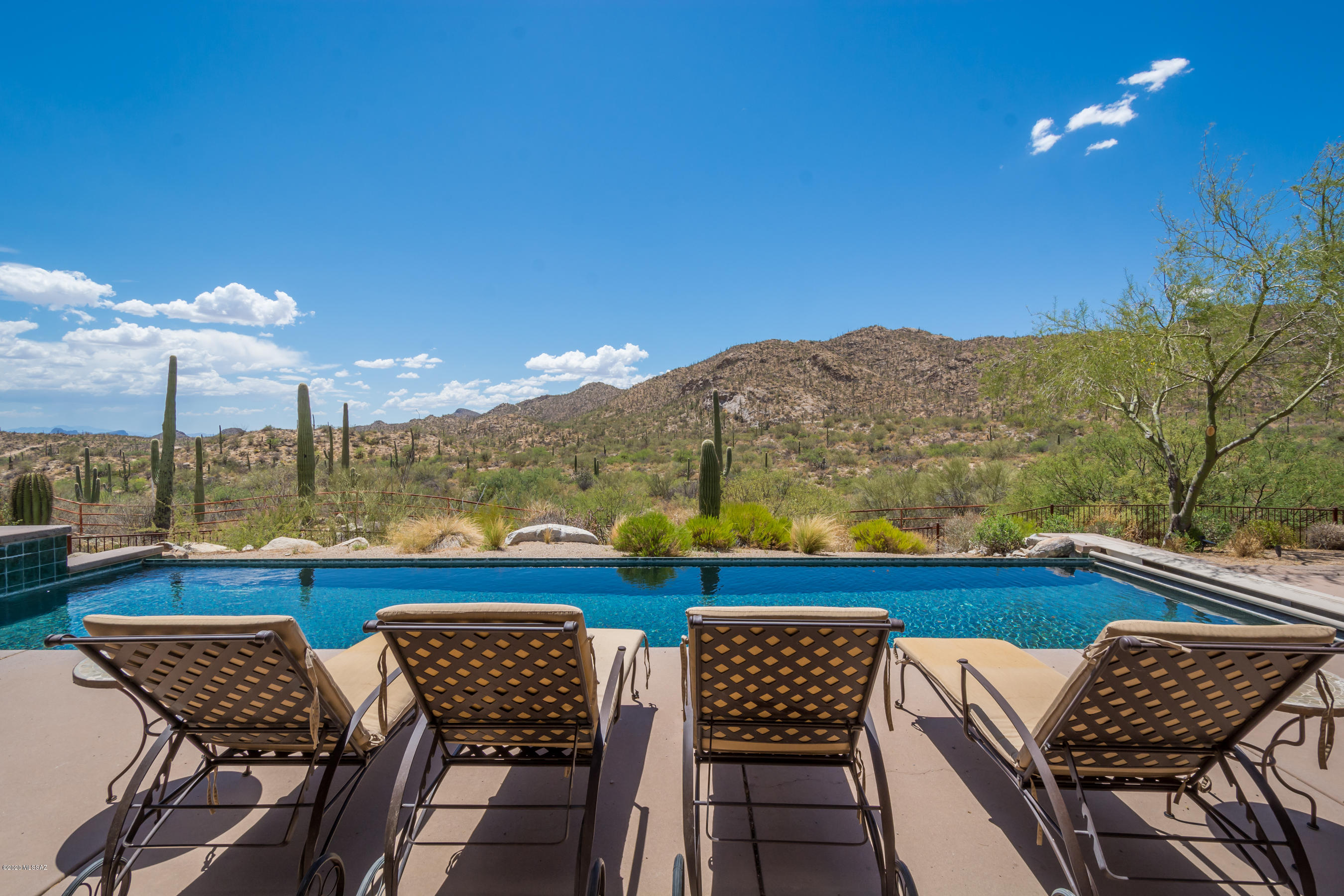 Stone Canyon III - Residential