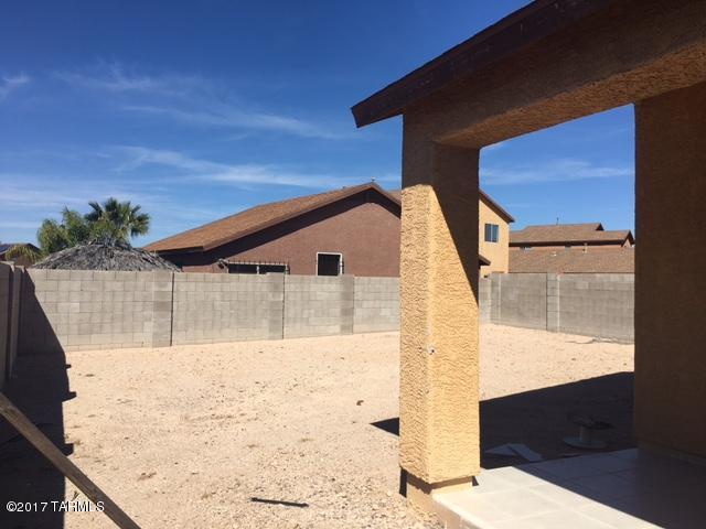 Tres Pueblos - Residential