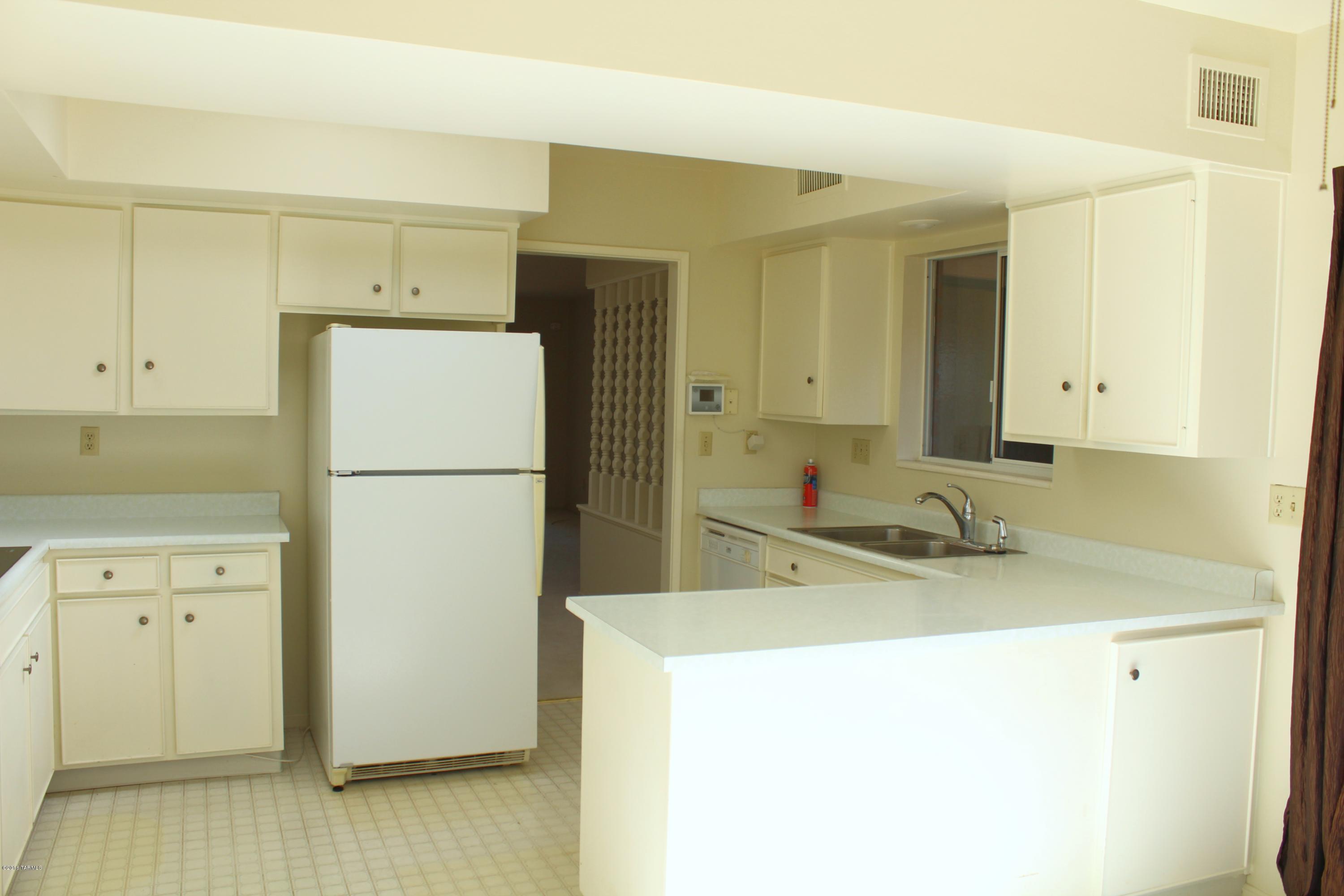 Green Valley Townhouses - Residential