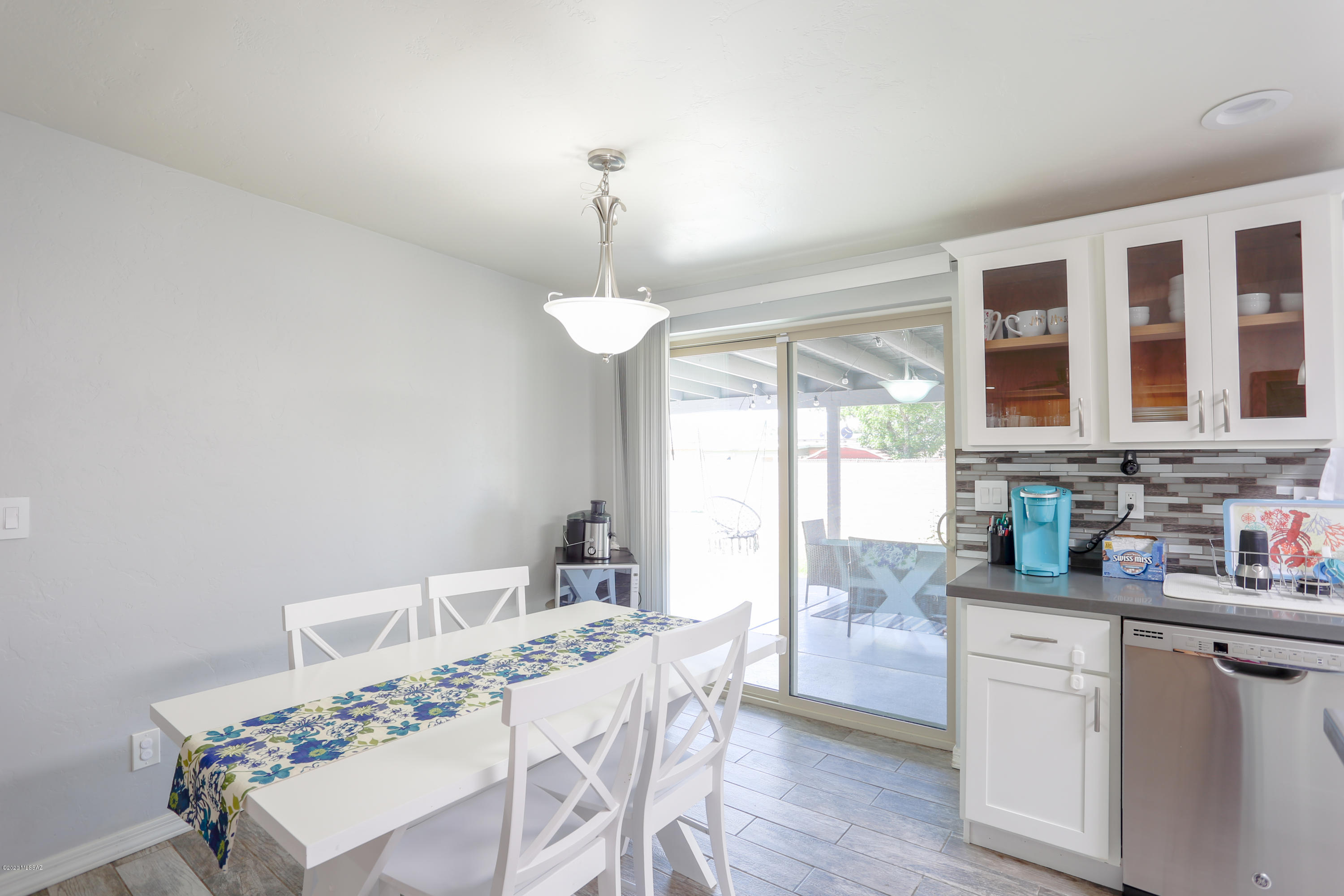 Essex Gardens East (1-44) - Residential