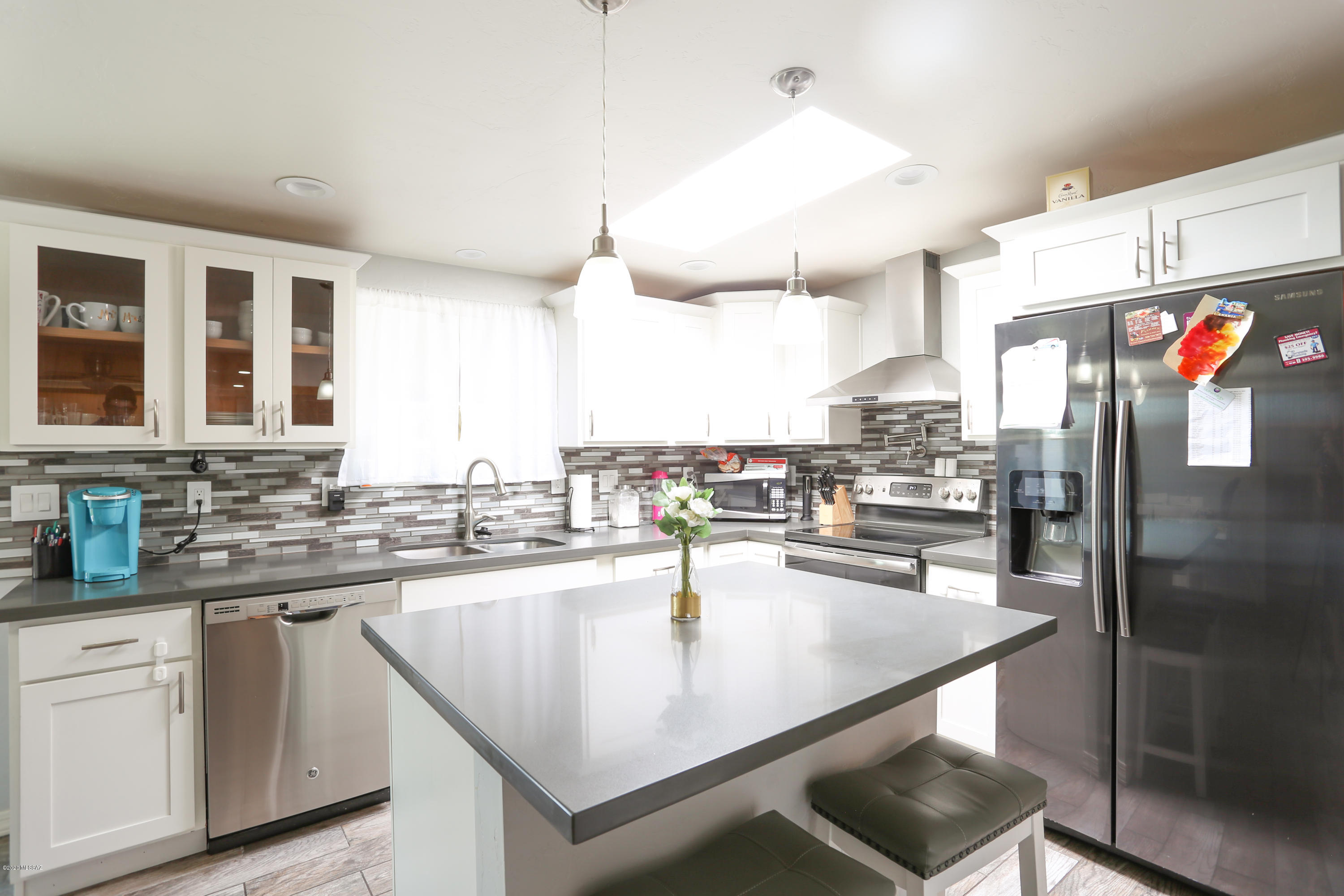 Essex Gardens East (1-44) - Residential