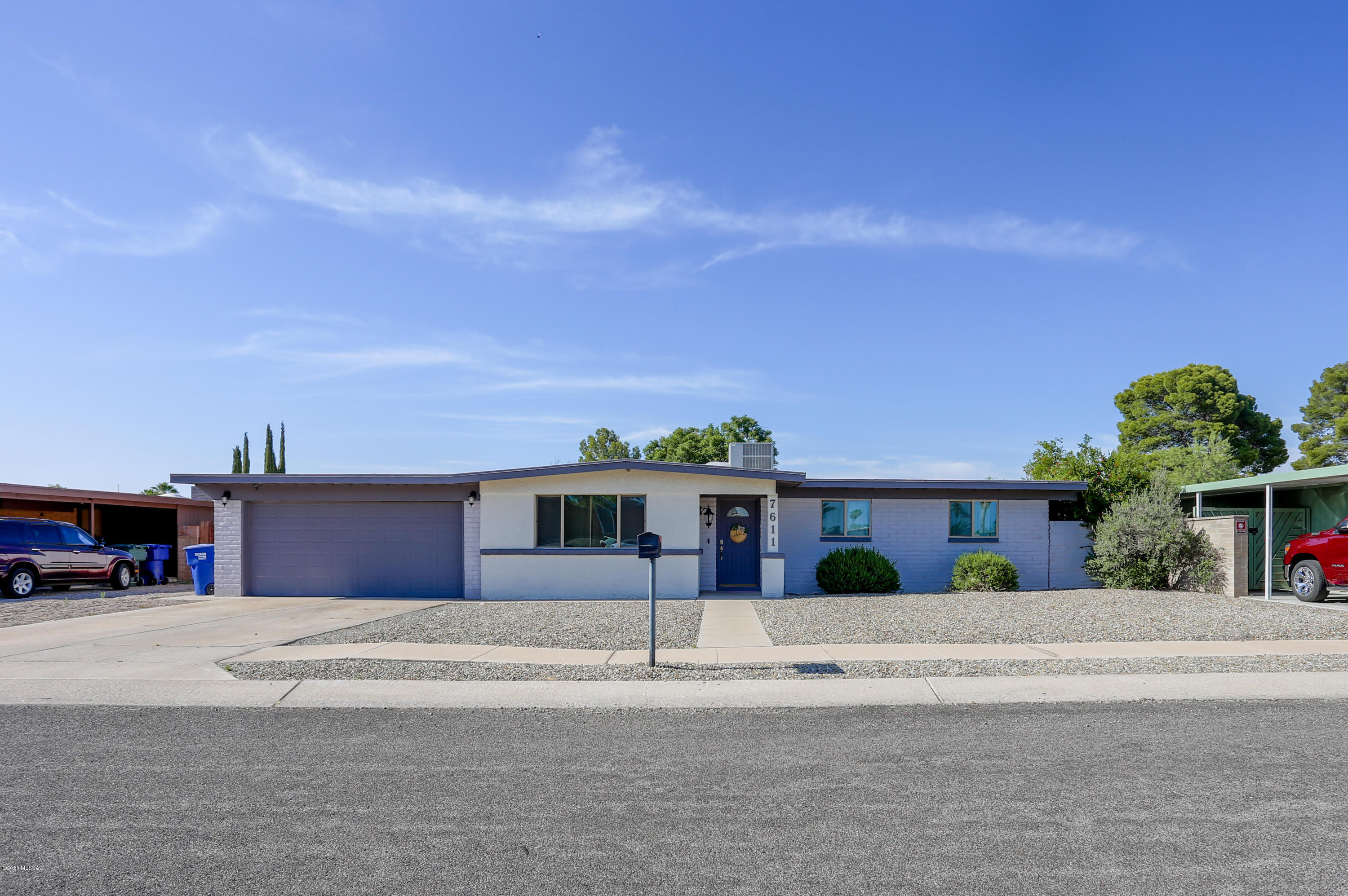 Essex Gardens East (1-44) - Residential