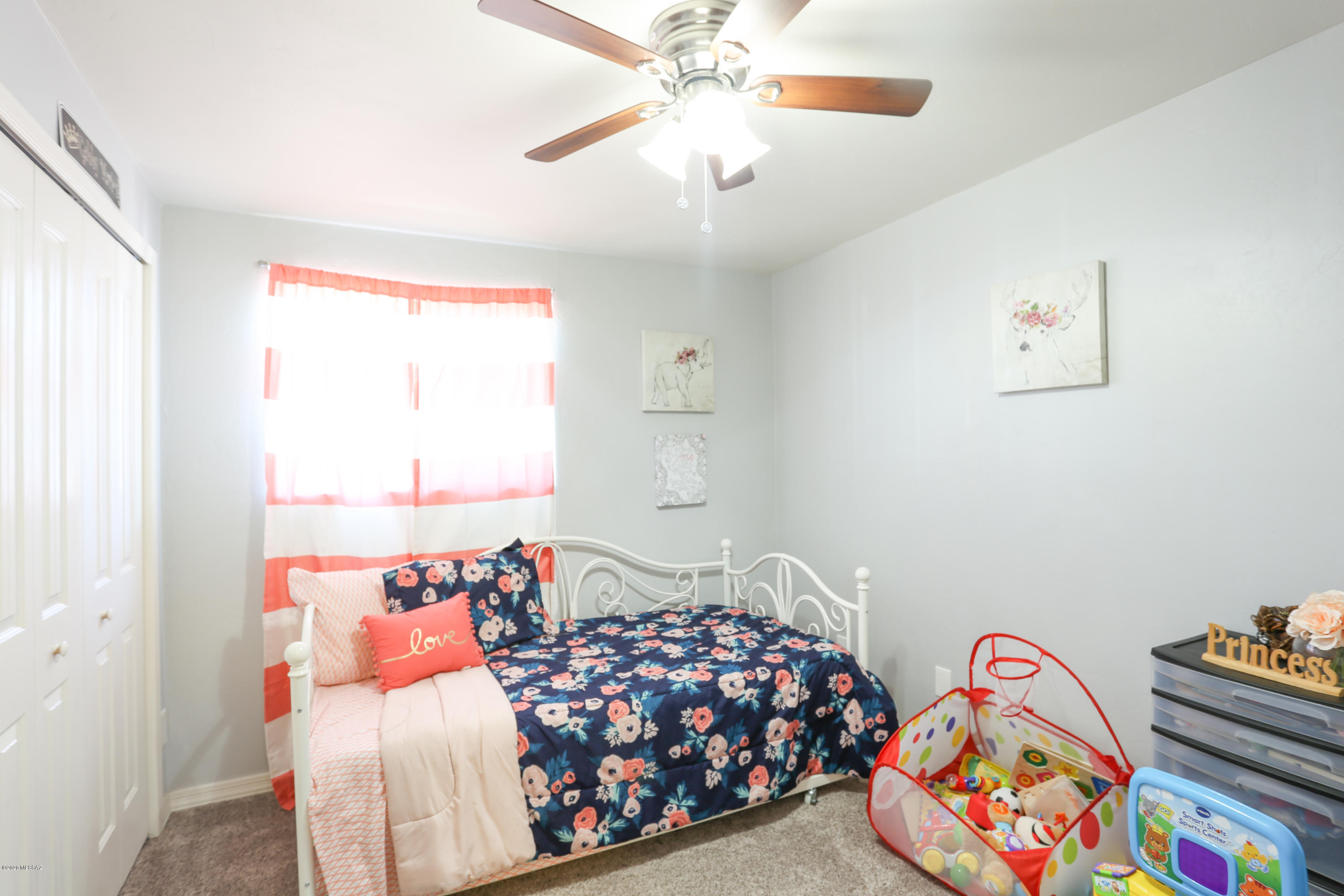 Essex Gardens East (1-44) - Residential