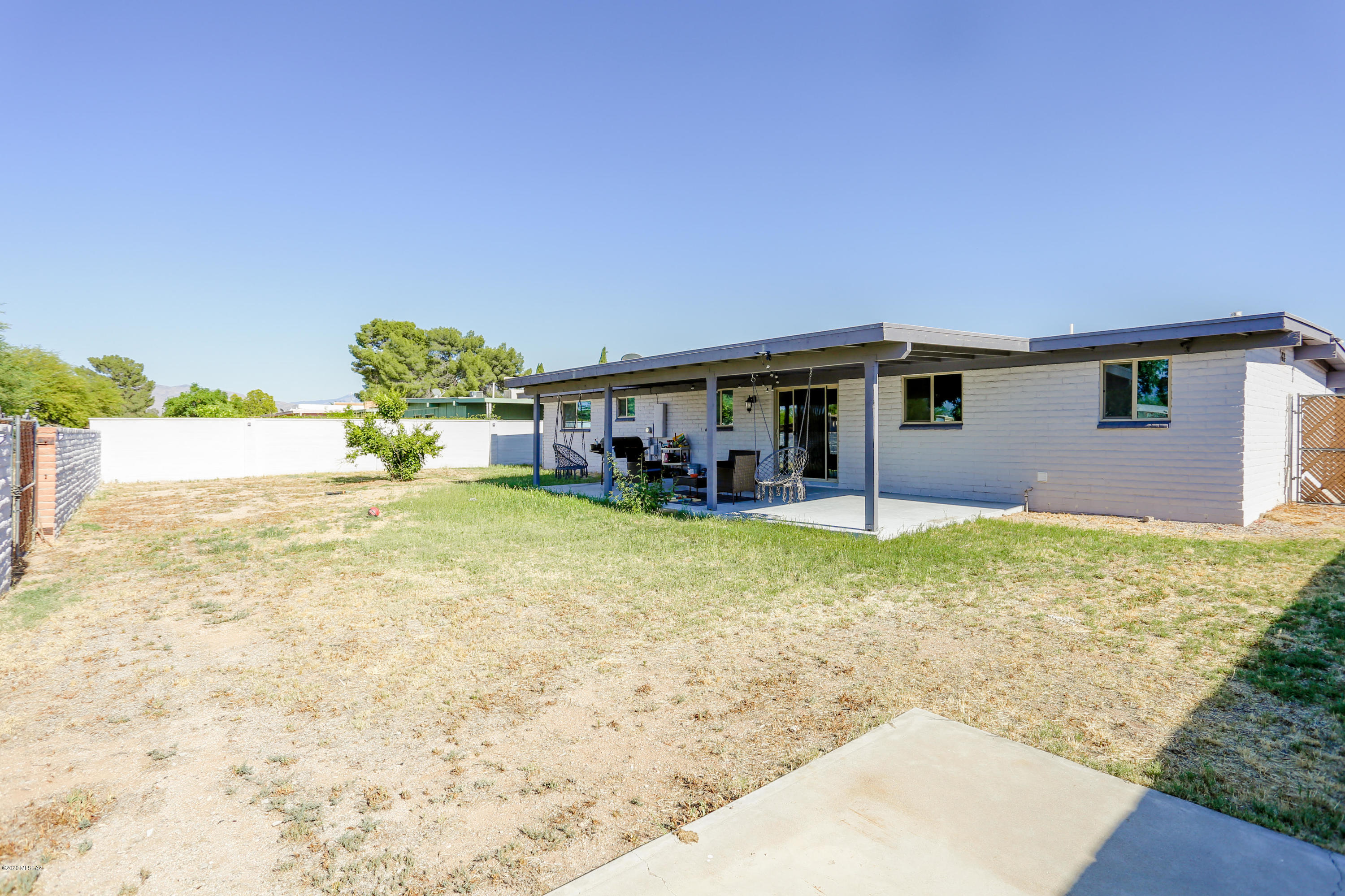 Essex Gardens East (1-44) - Residential