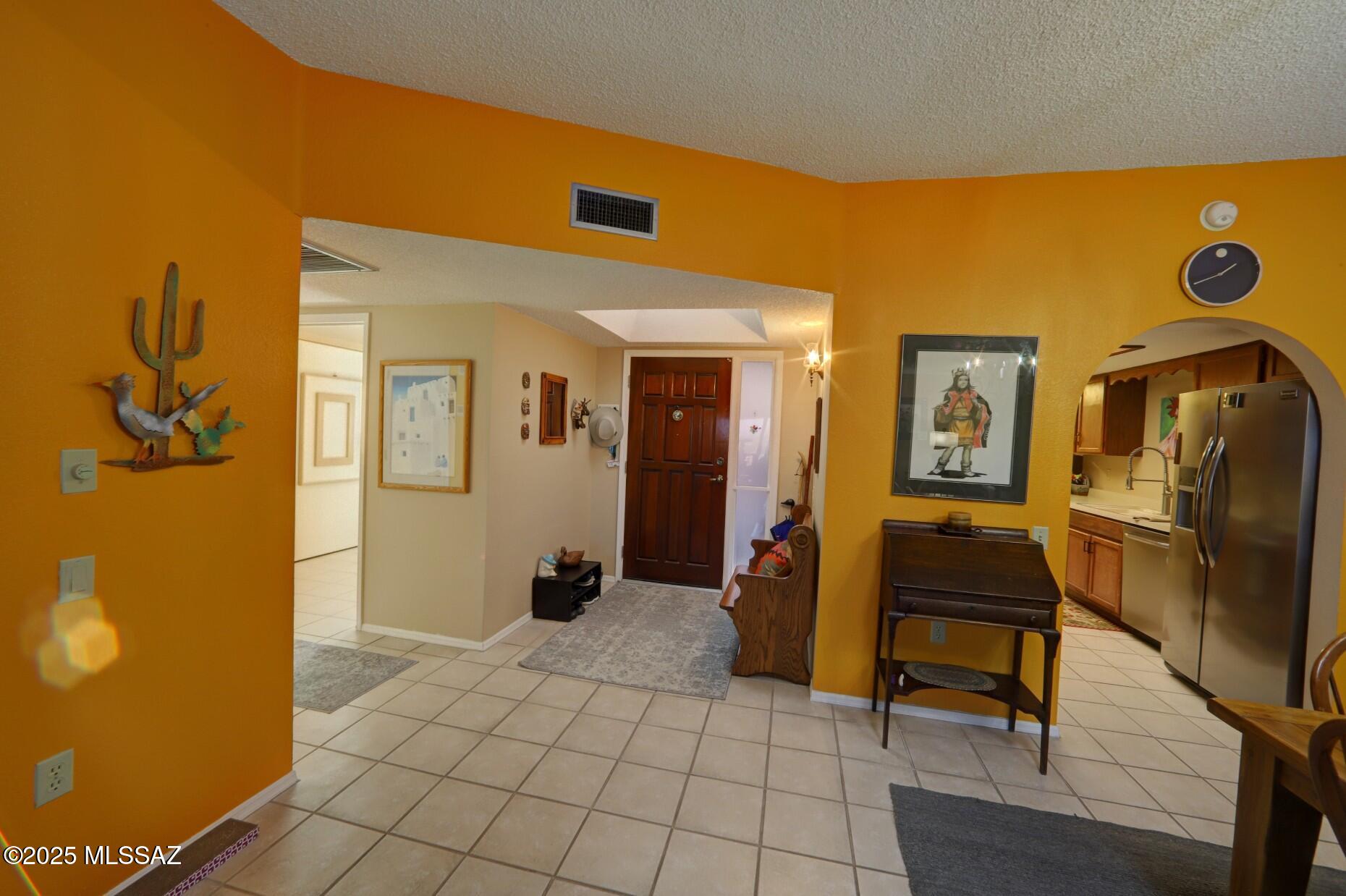 Canoa Hills Townhomes (65-143) - Residential