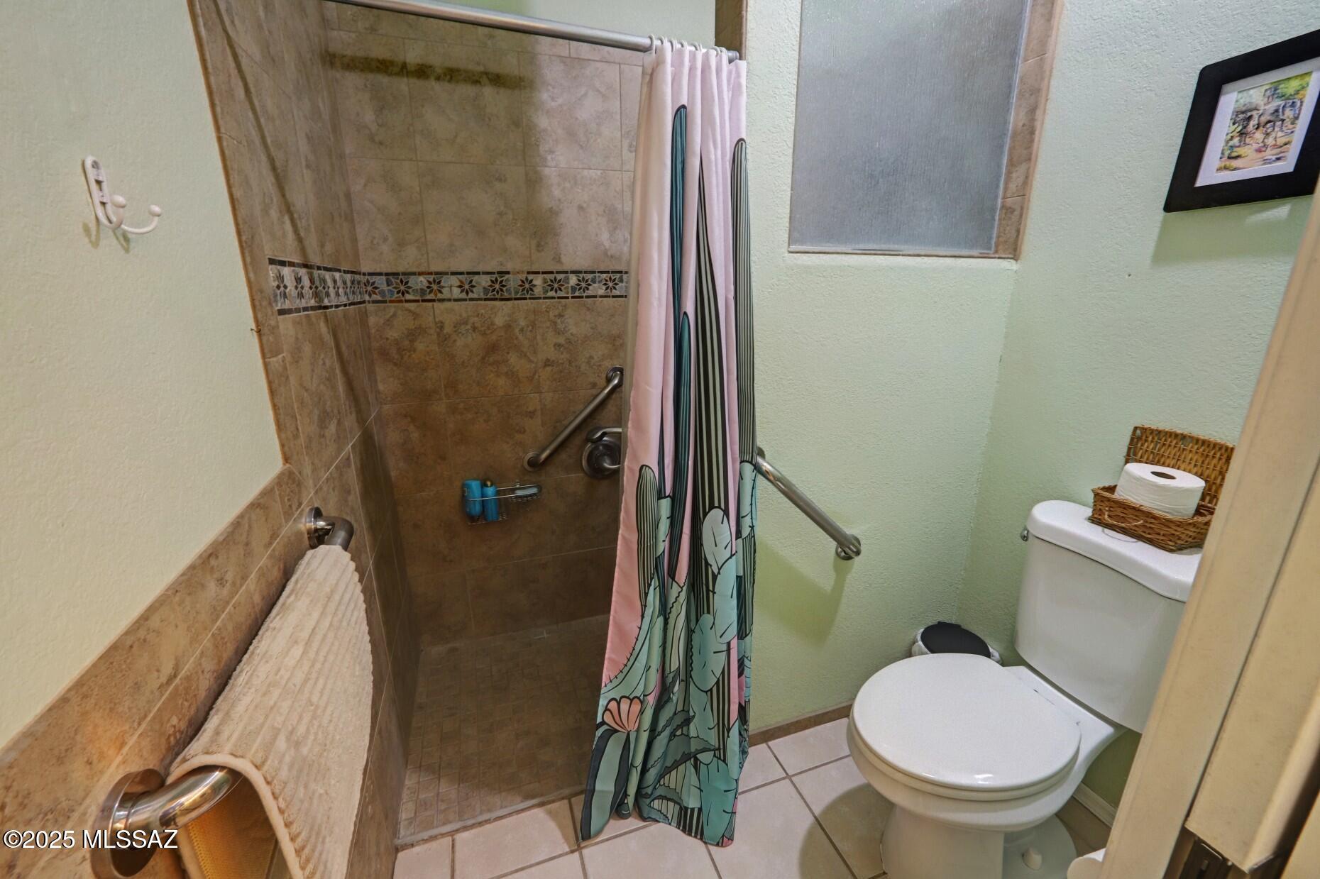 Canoa Hills Townhomes (65-143) - Residential