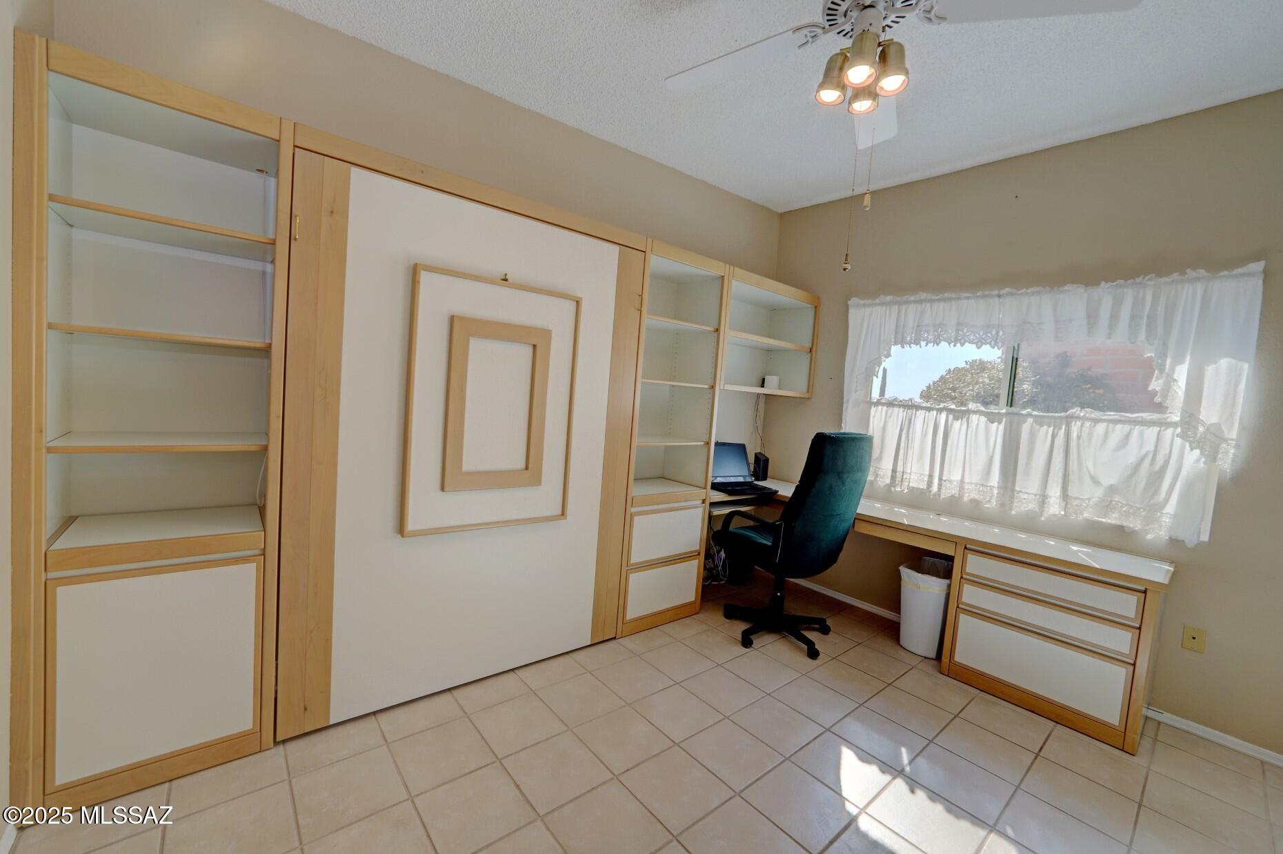Canoa Hills Townhomes (65-143) - Residential