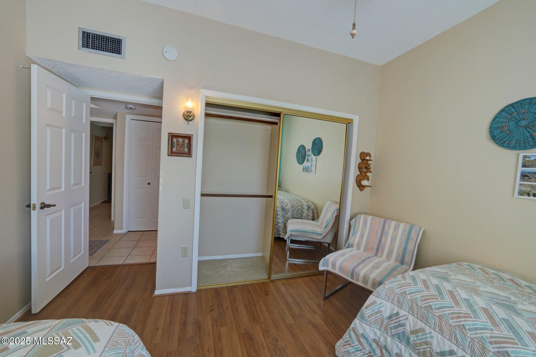 Canoa Hills Townhomes (65-143) - Residential