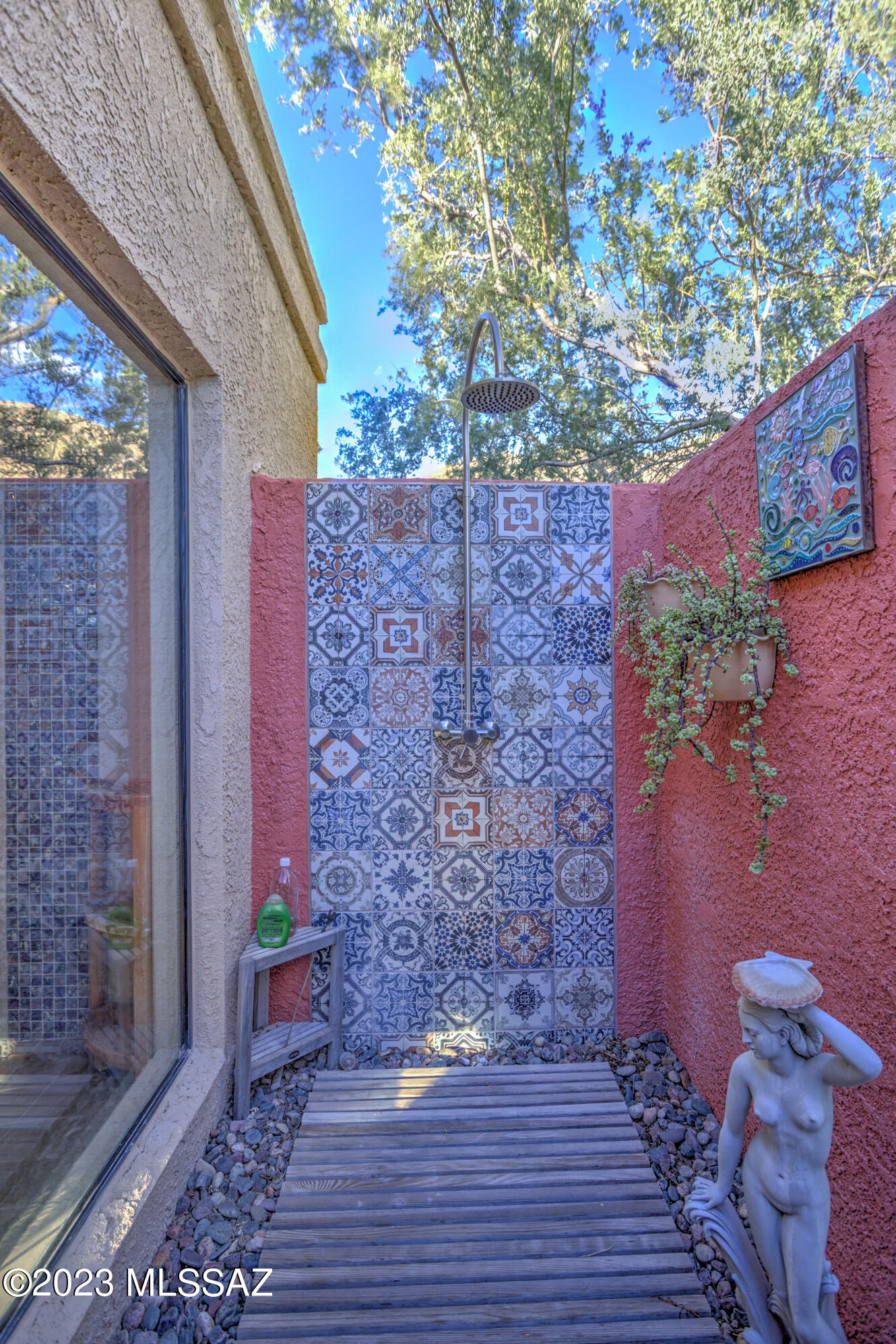 Sin Vacas (1-127 & 129-235) - Residential