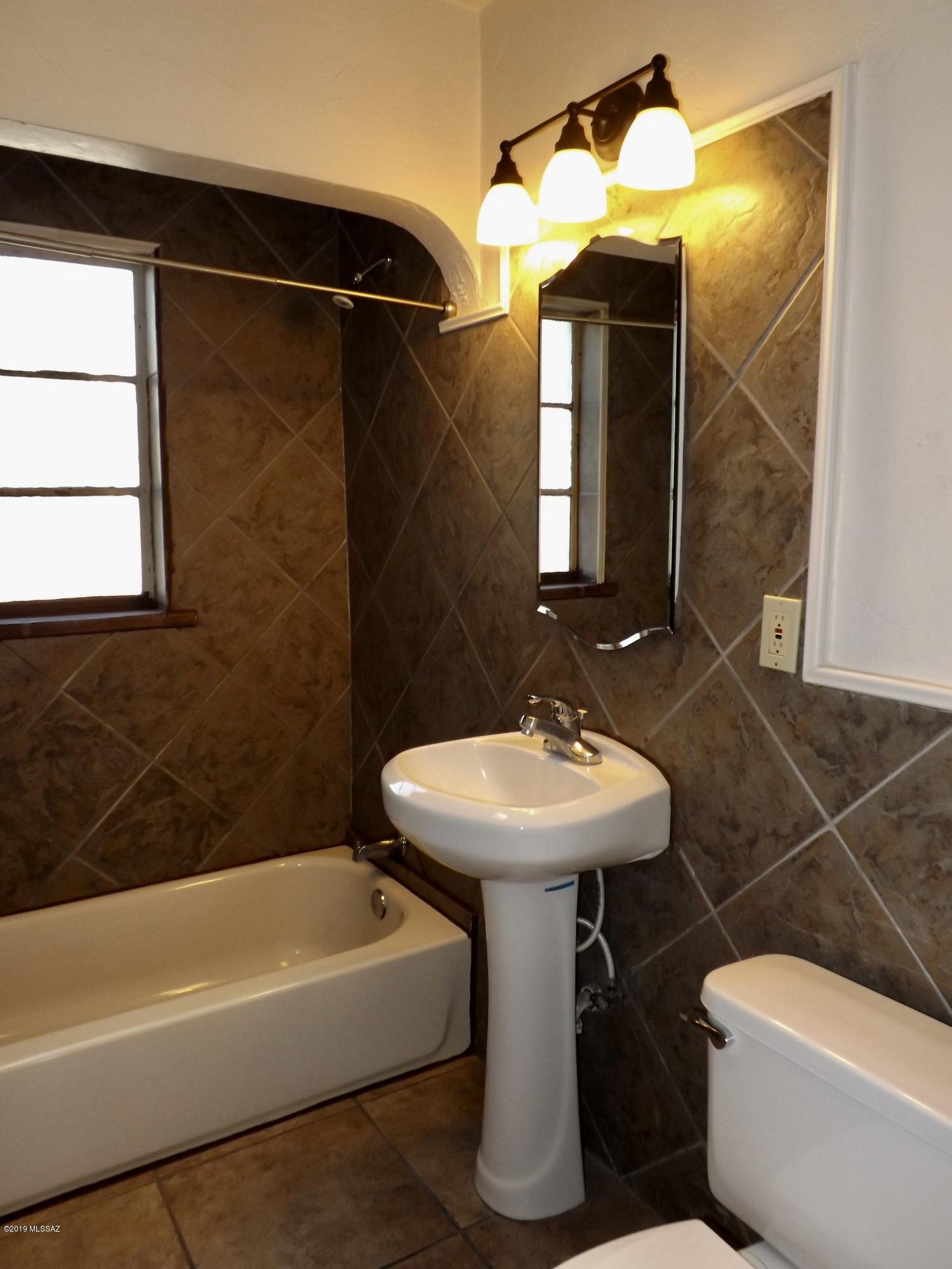 Monterey Addition - Residential