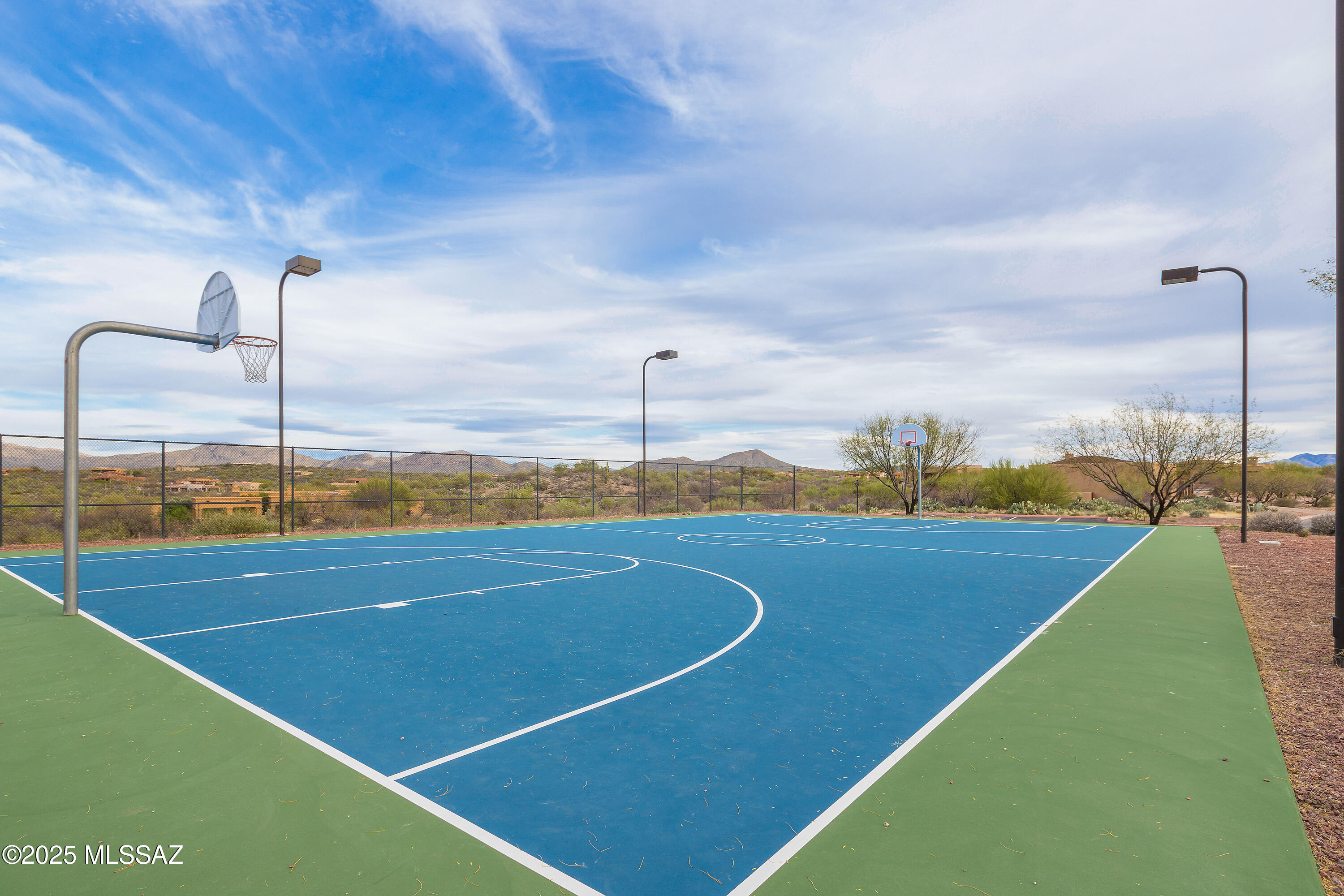 Coyote Creek (1-395) - Residential