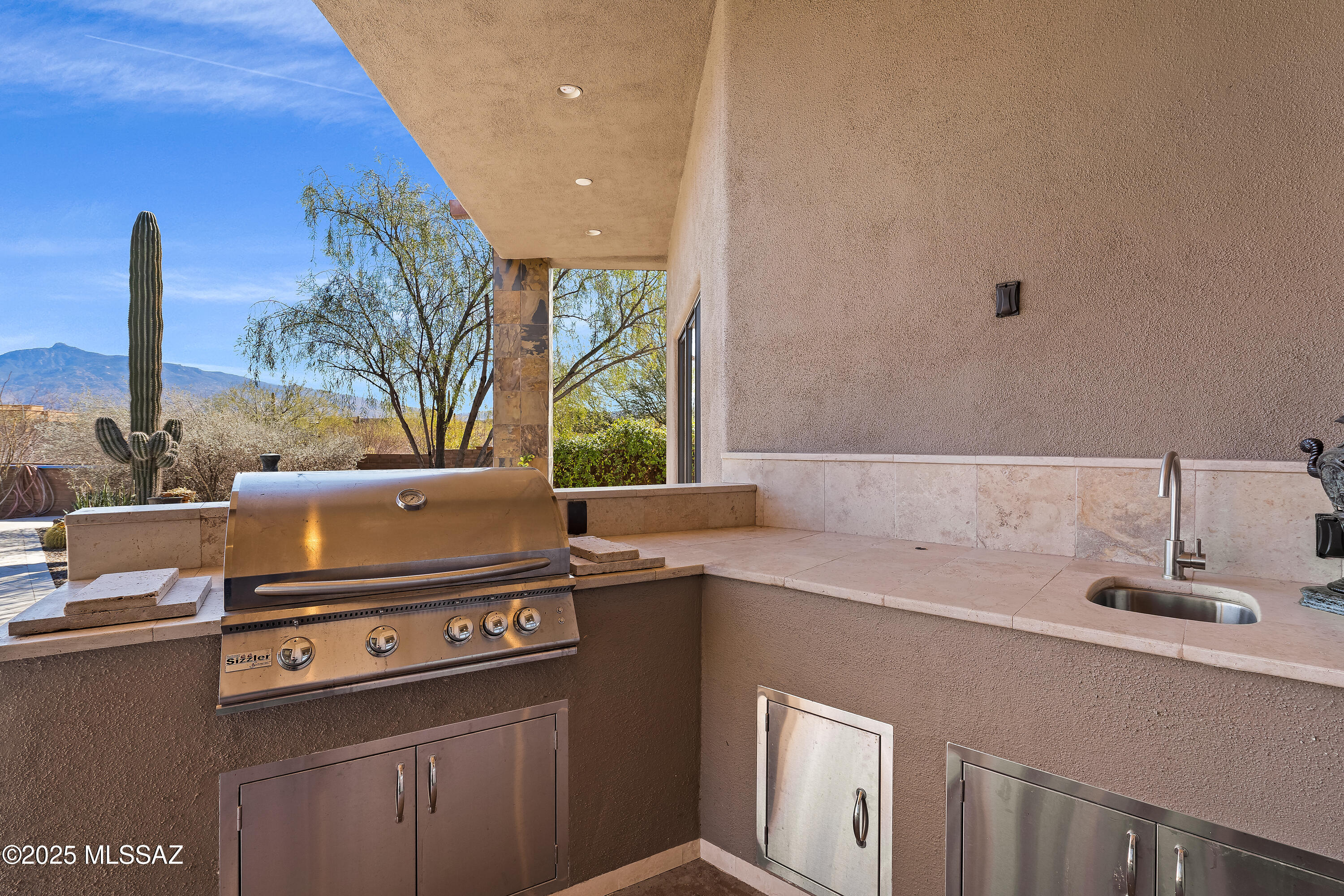 Coyote Creek (1-395) - Residential