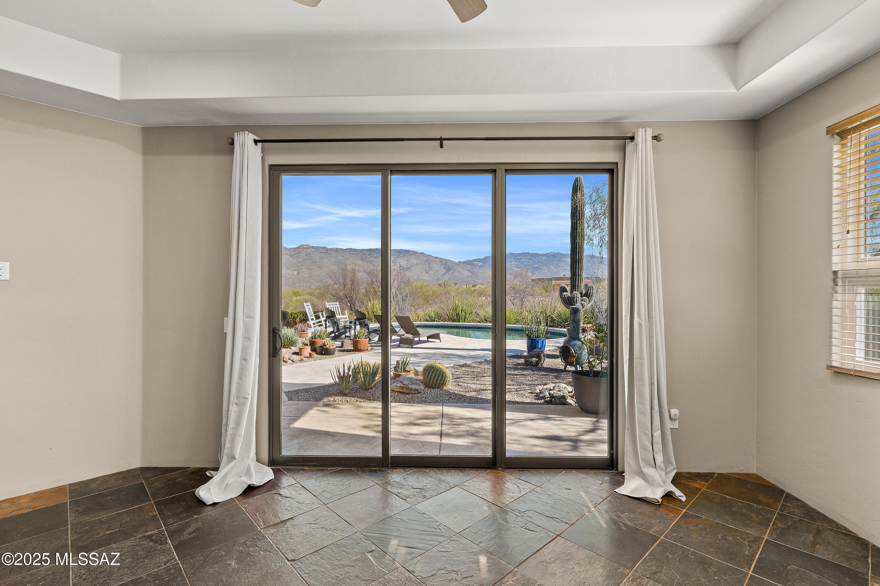 Coyote Creek (1-395) - Residential