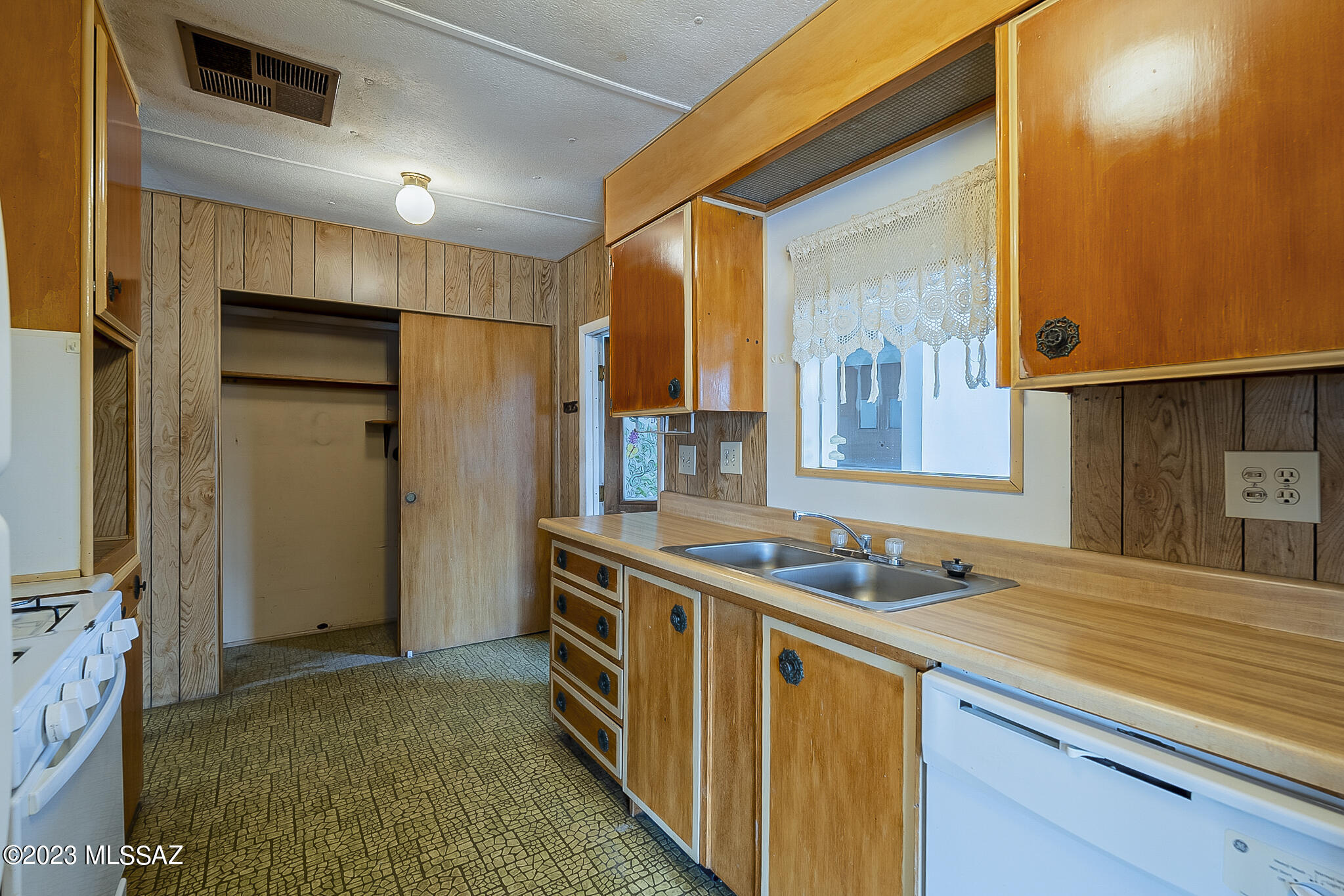 Palm Grove Estates Annex (1-15) - Residential