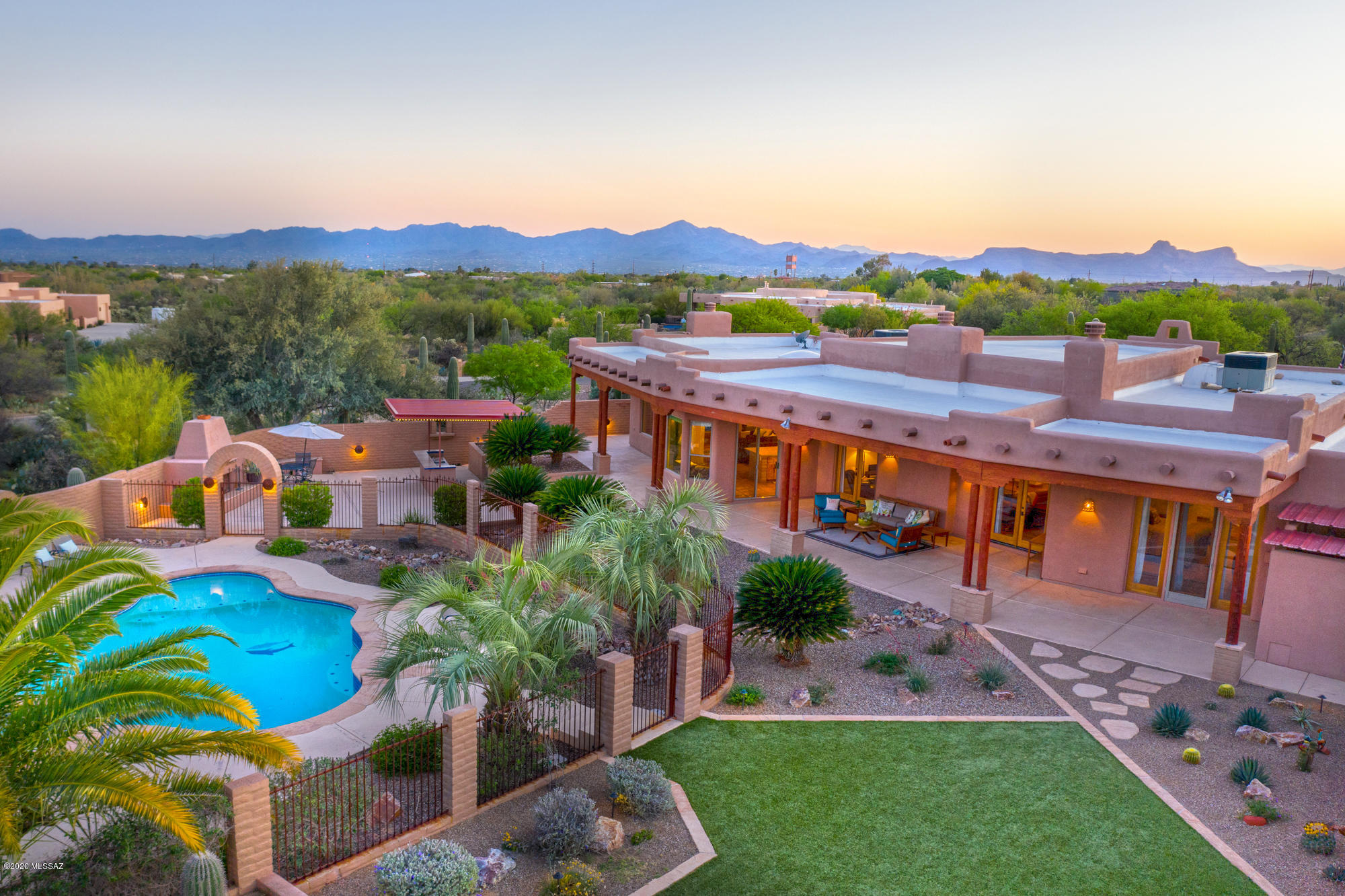 Rancho De Suenos (1-12) - Residential
