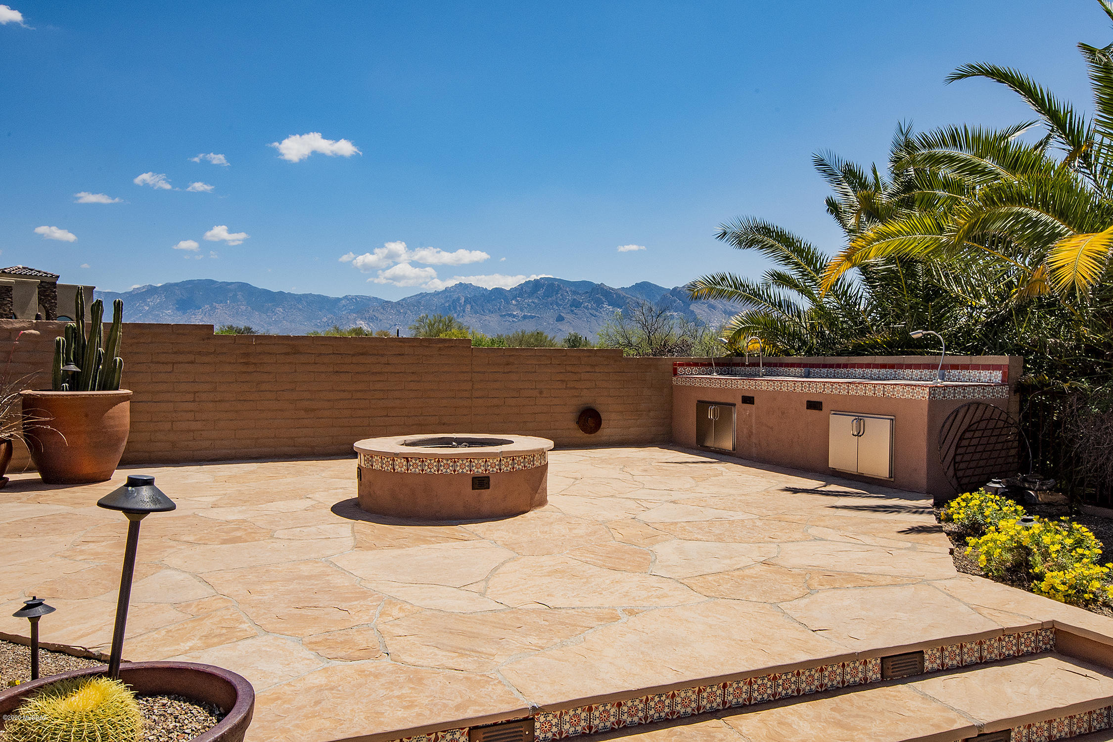 Rancho De Suenos (1-12) - Residential