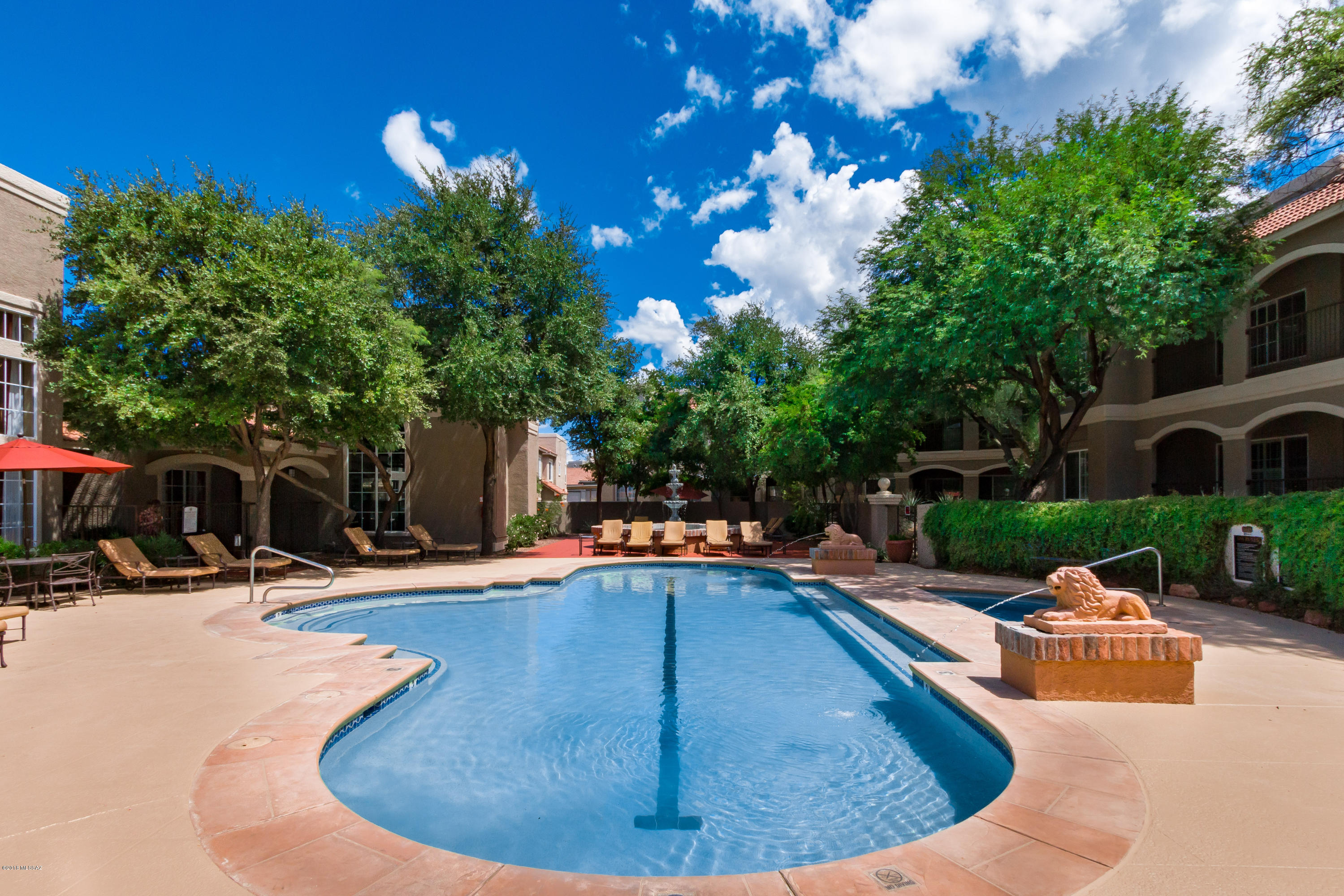 The Boulders at La Reserve Condominiums - Residential