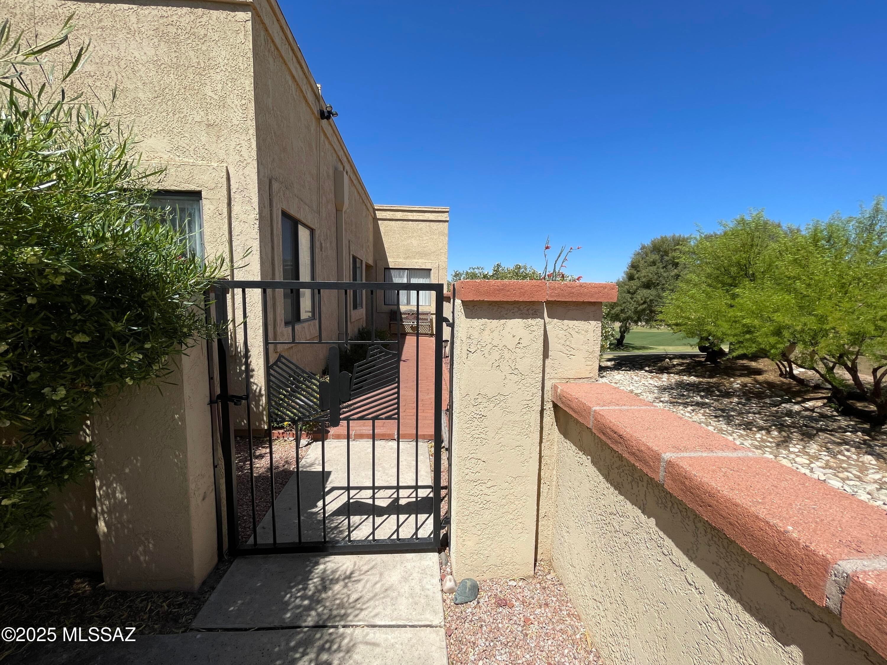 El Conquistador Resort Patio Homes (155-193) - Residential Lease