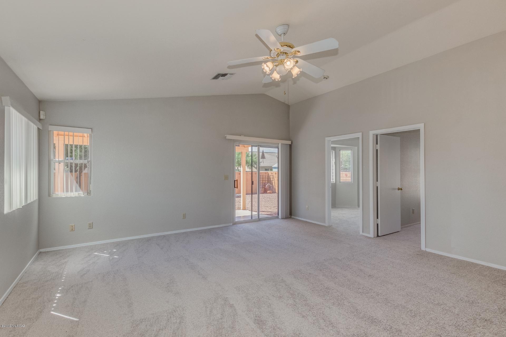Elliott Homes At Rita Ranch (1-521) - Residential