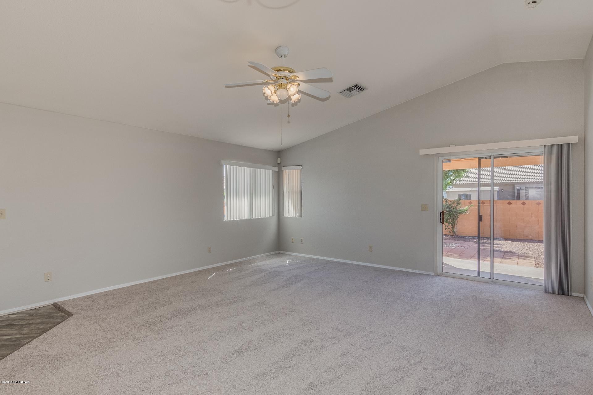 Elliott Homes At Rita Ranch (1-521) - Residential