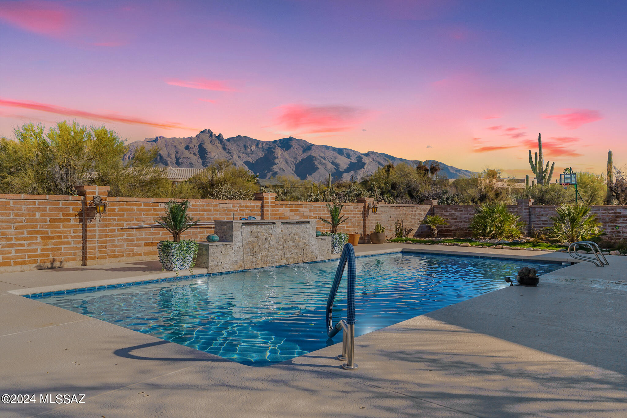 Catalina Foothills Estates NO. 7 - Residential