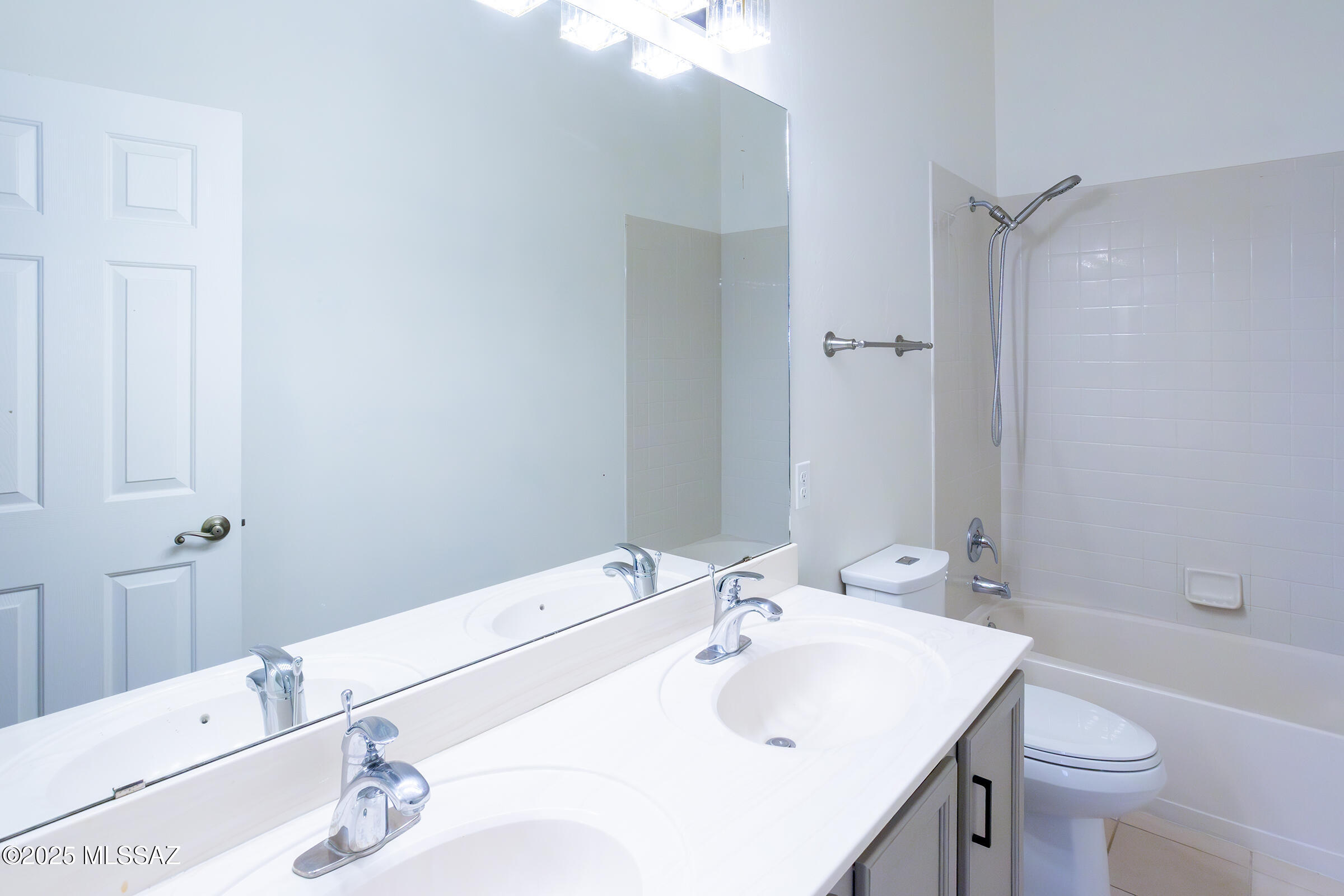 Rio Rico Ranchettes 17 - Residential Lease