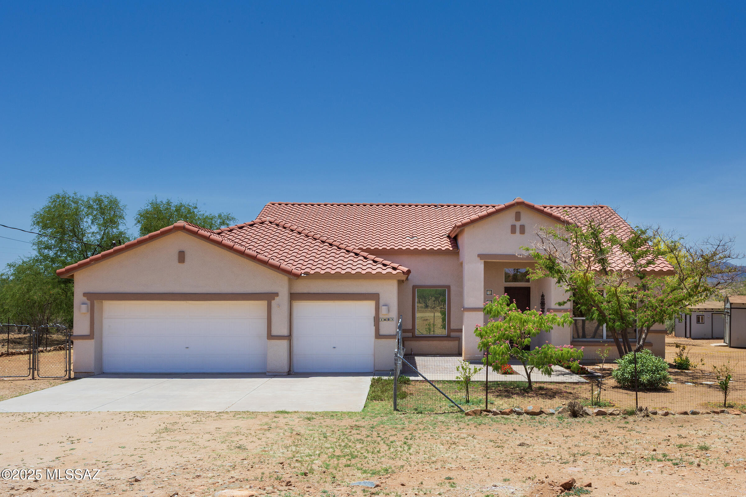 Rio Rico Ranchettes 17 - Residential Lease